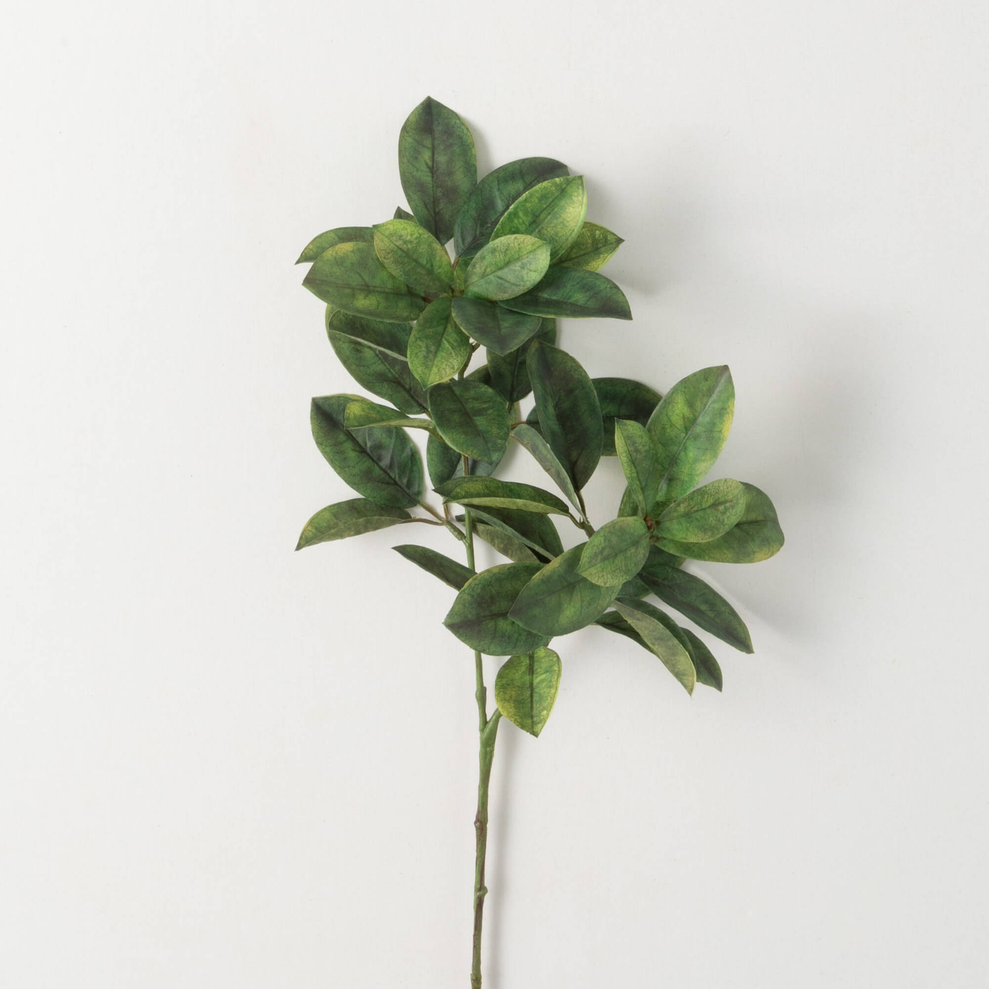 TALL GREEN LAUREL LEAF SPRAY