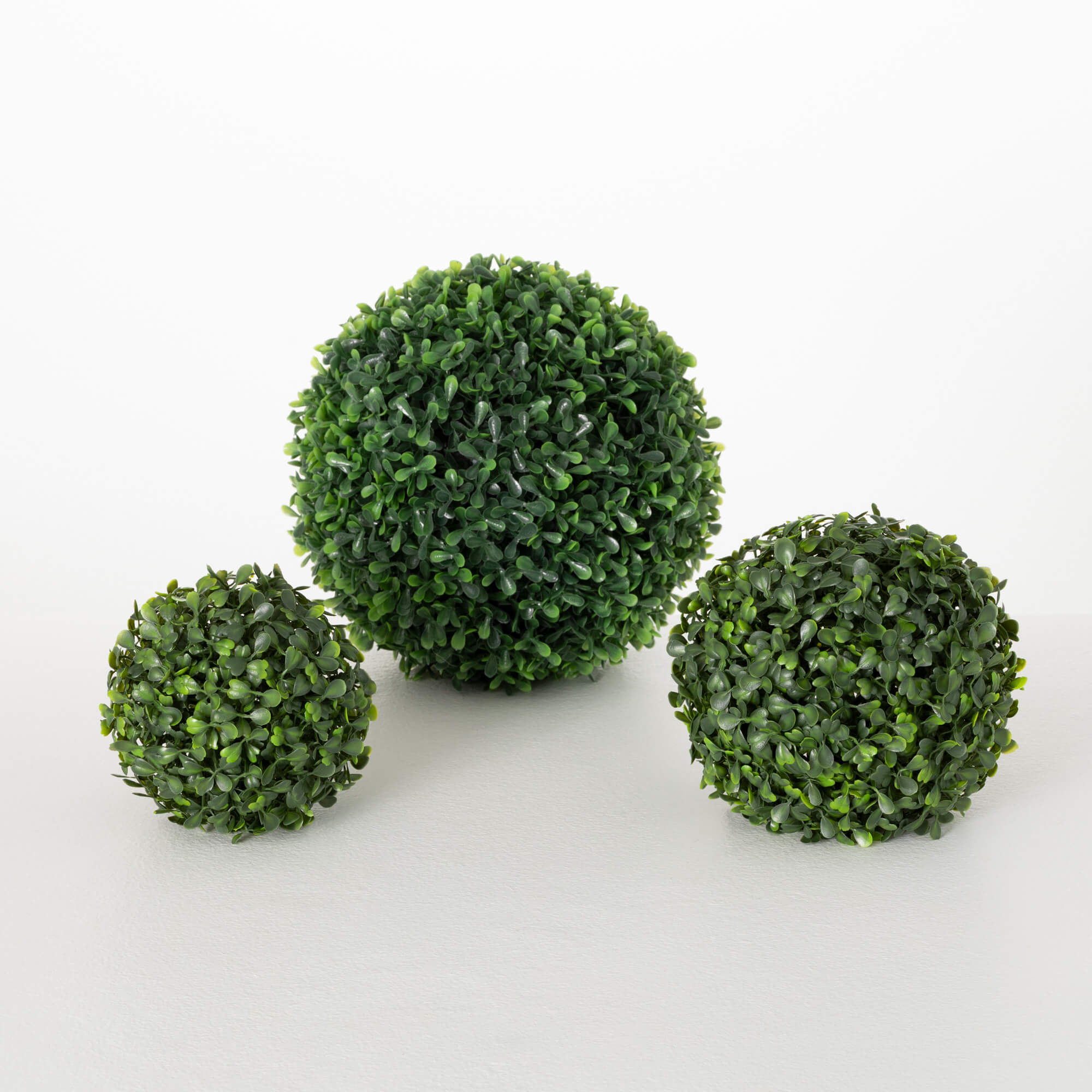 BOXWOOD ORB Set 3