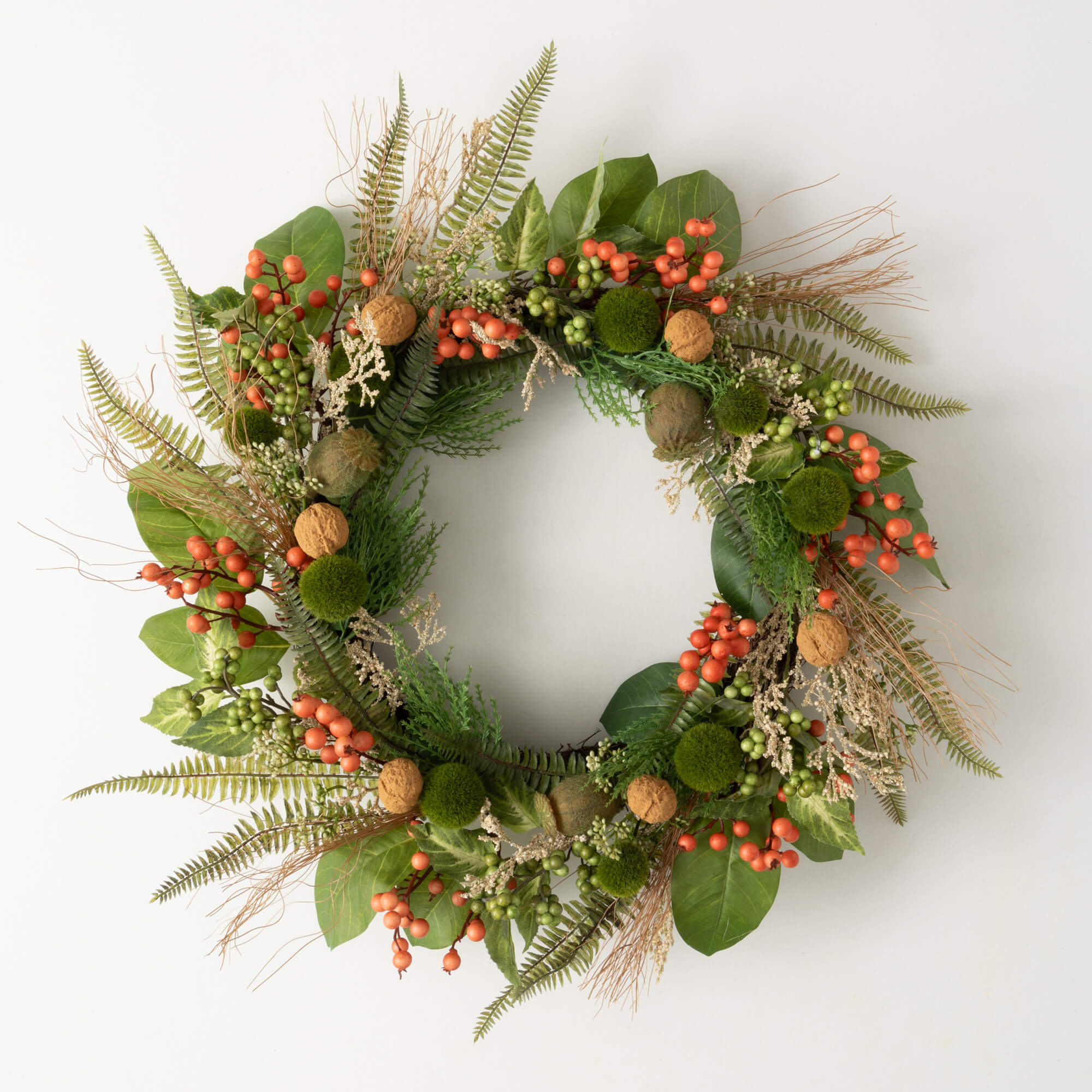 BERRY POD WREATH