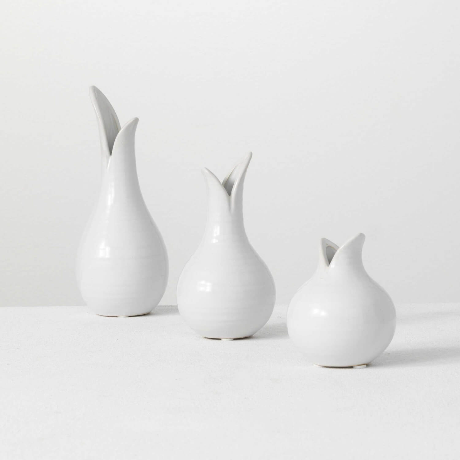 WHITE TULIP BULB VASE SET OF 3