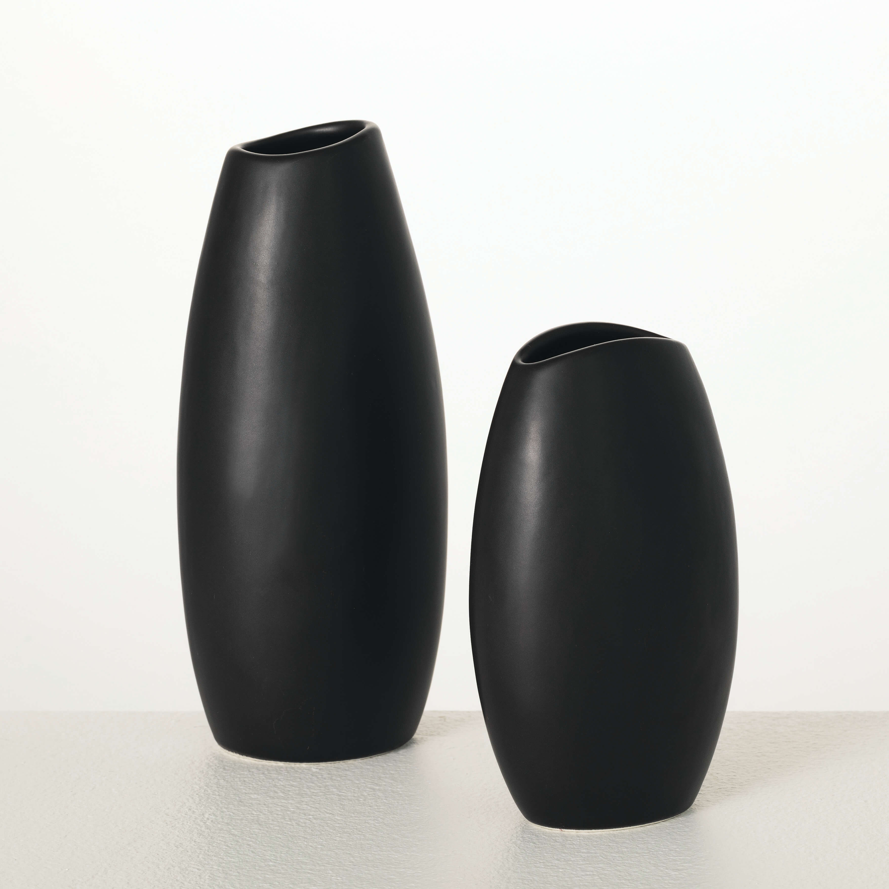 MODERN MATTE BLACK VASE SET 2