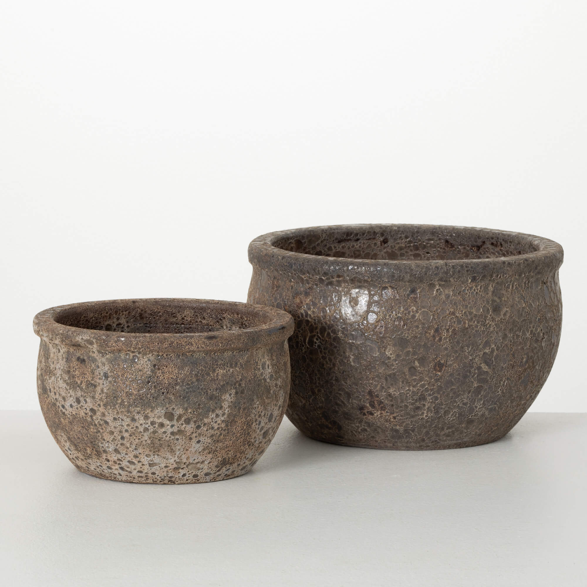 VOLCANIC BROWN PLANTER Set 2