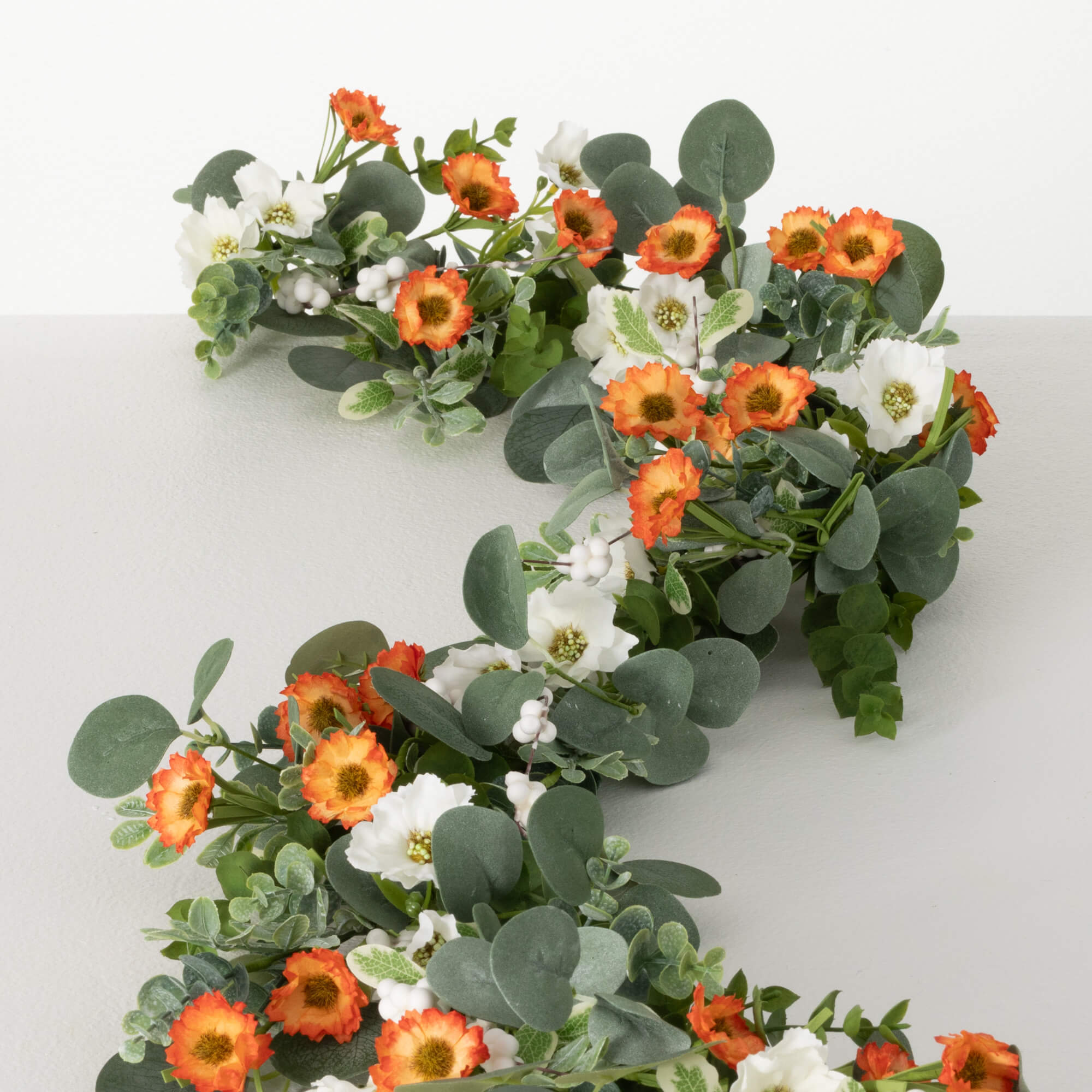 EUCALYPTUS FLOWER GARLAND