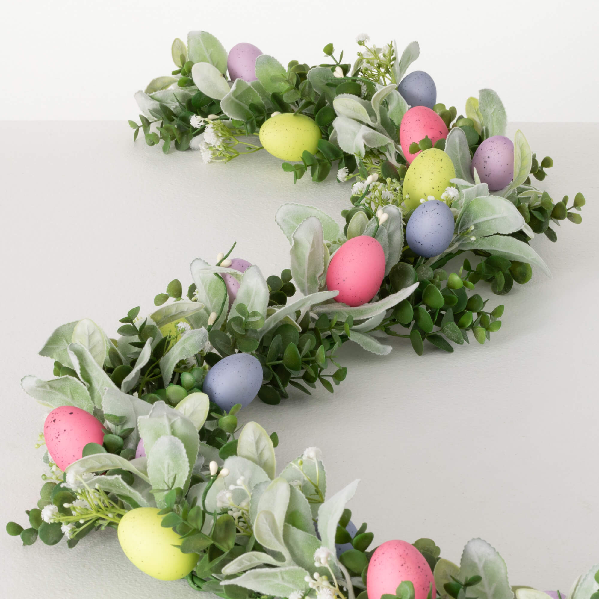 EGG FOLIAGE GARLAND