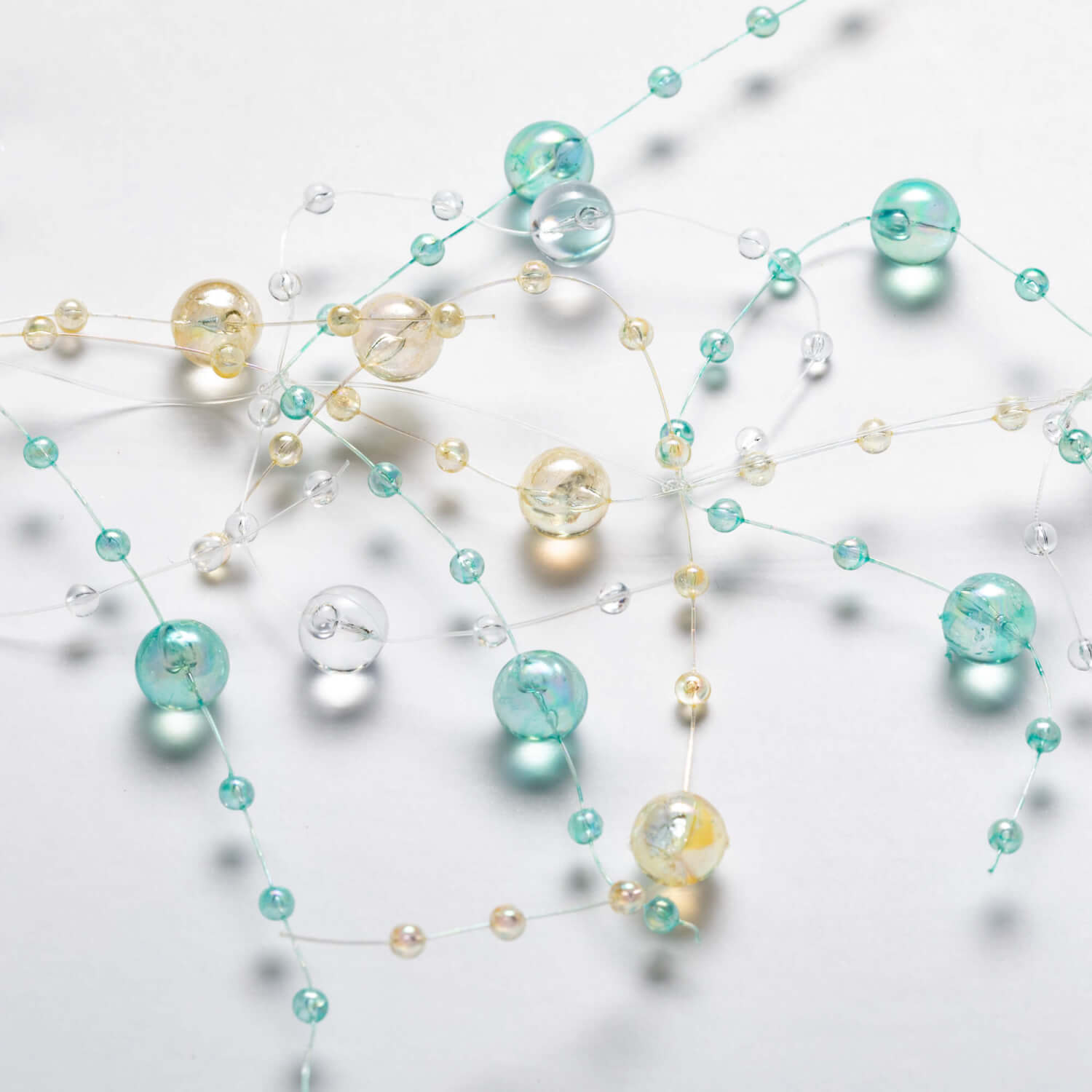 IRIDESCENT AQUA BEAD GARLAND