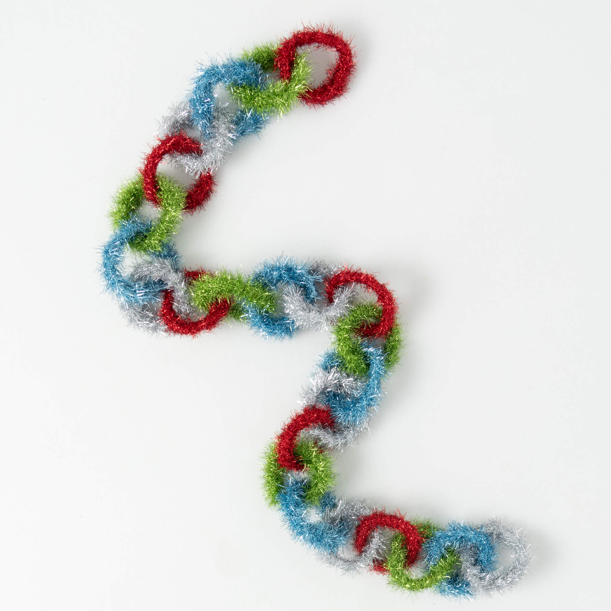 BLUE GREEN RED LINK GARLAND