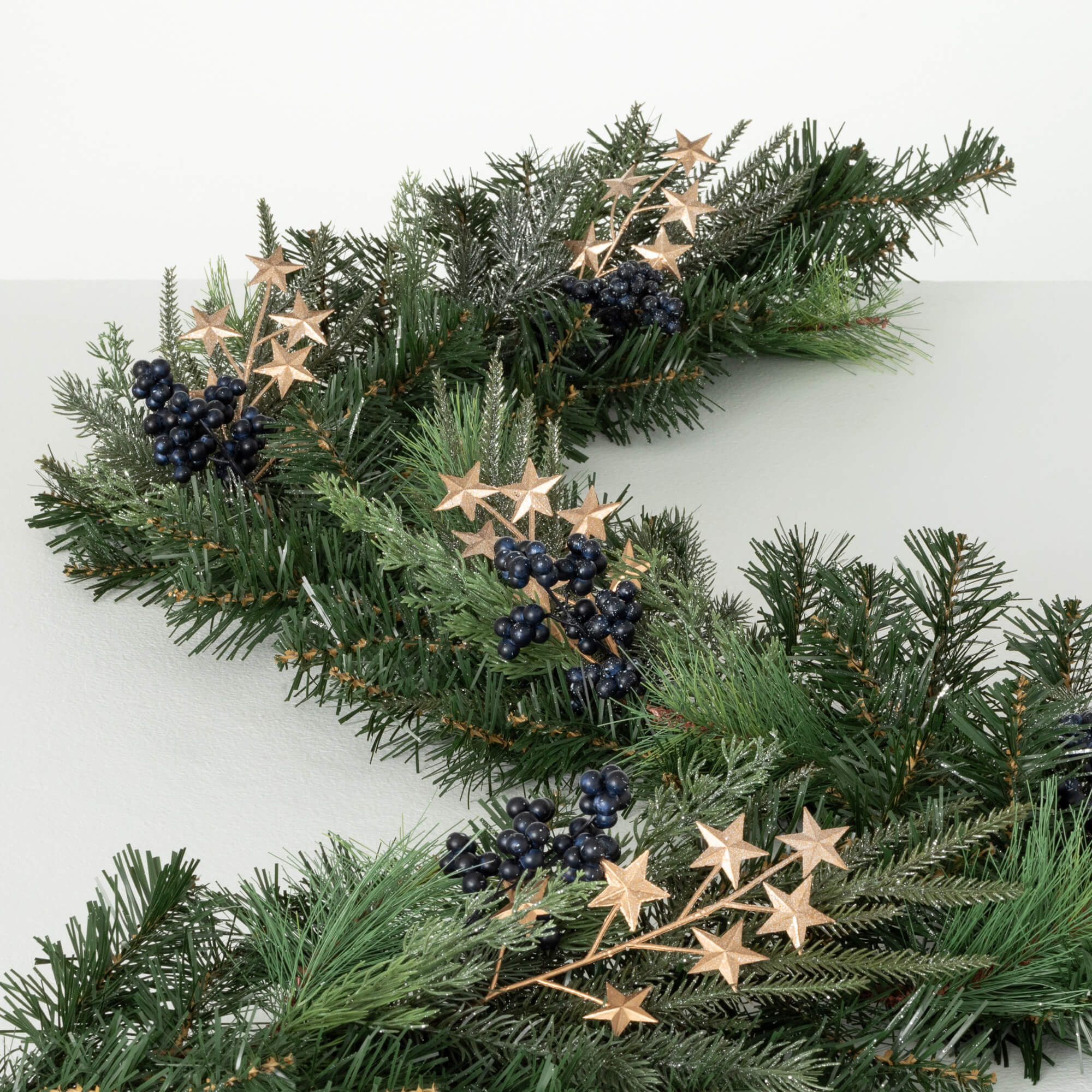 STARRY PINE GARLAND