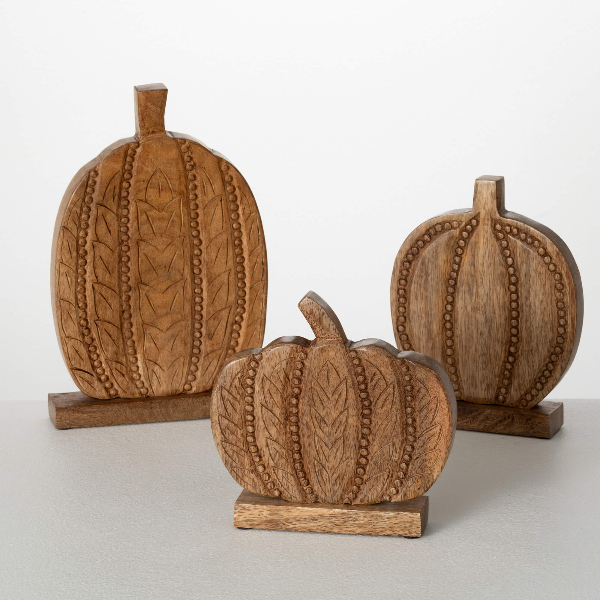 RUSTIC WOODEN PUMPKIN TRIO