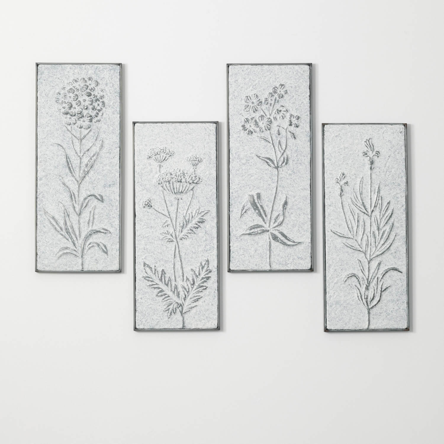 METAL HERB WALL DECOR 4 ASST