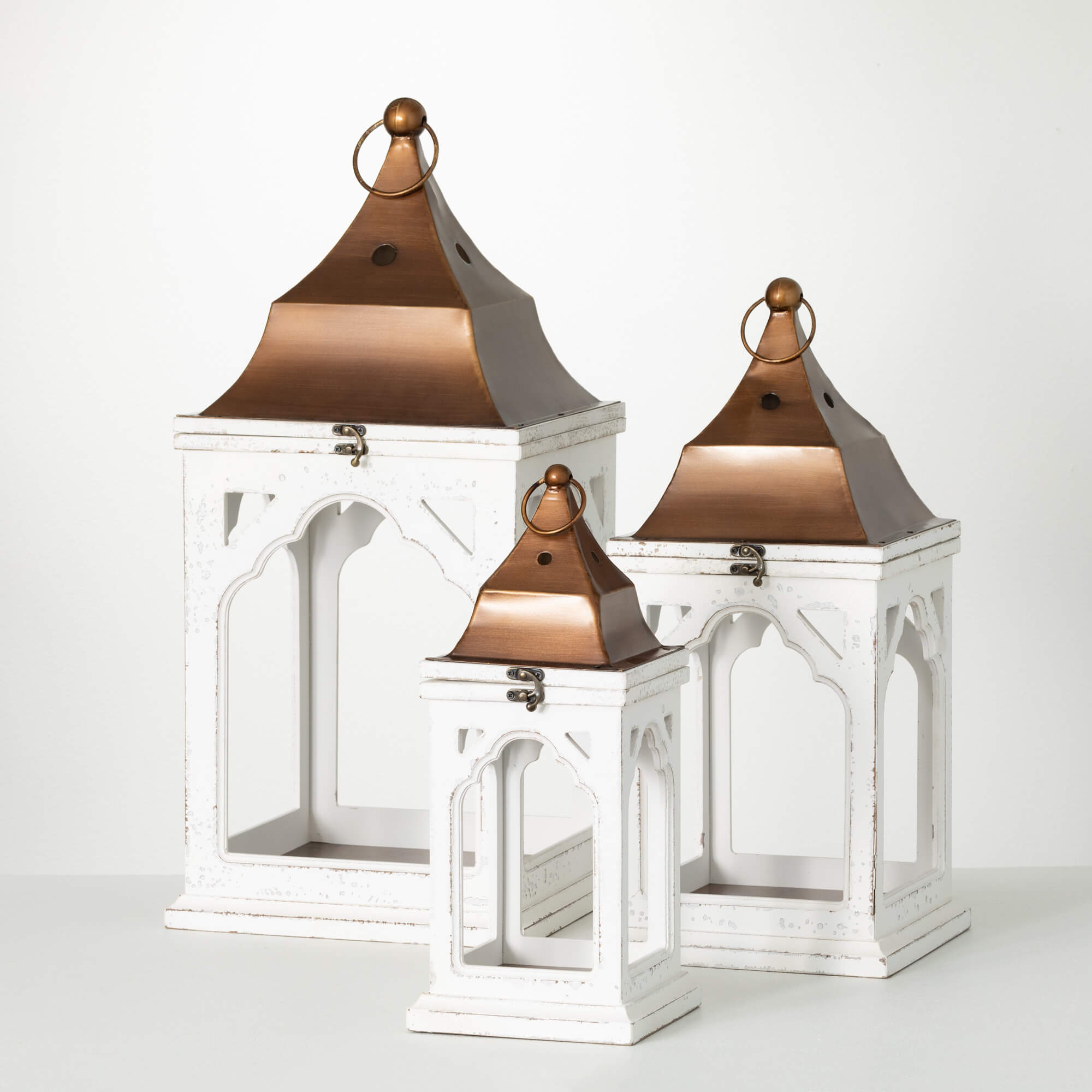 BRONZE TOPPED WOOD LANTERN SET