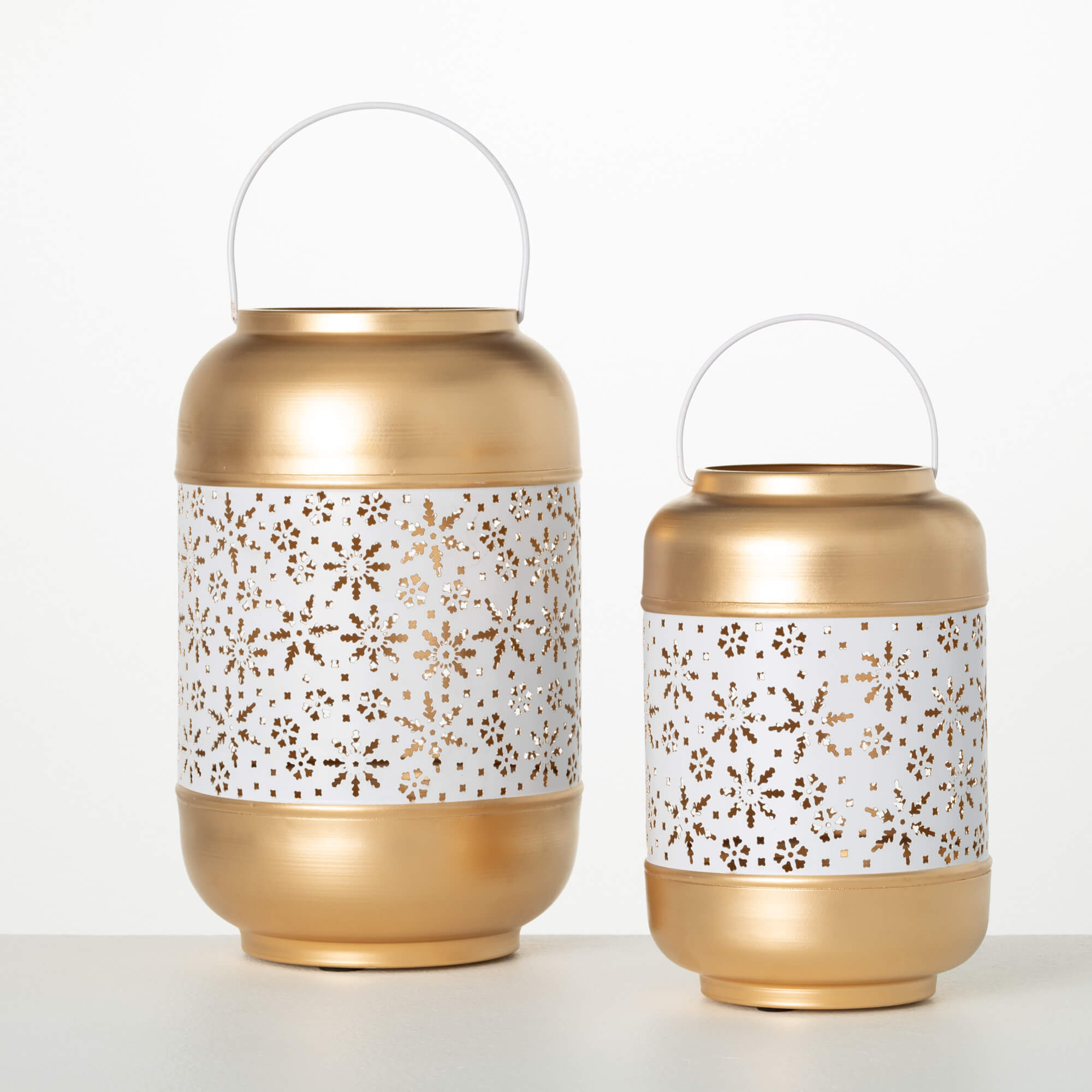 GOLD SNOWFLAKE LANTERN SET 2