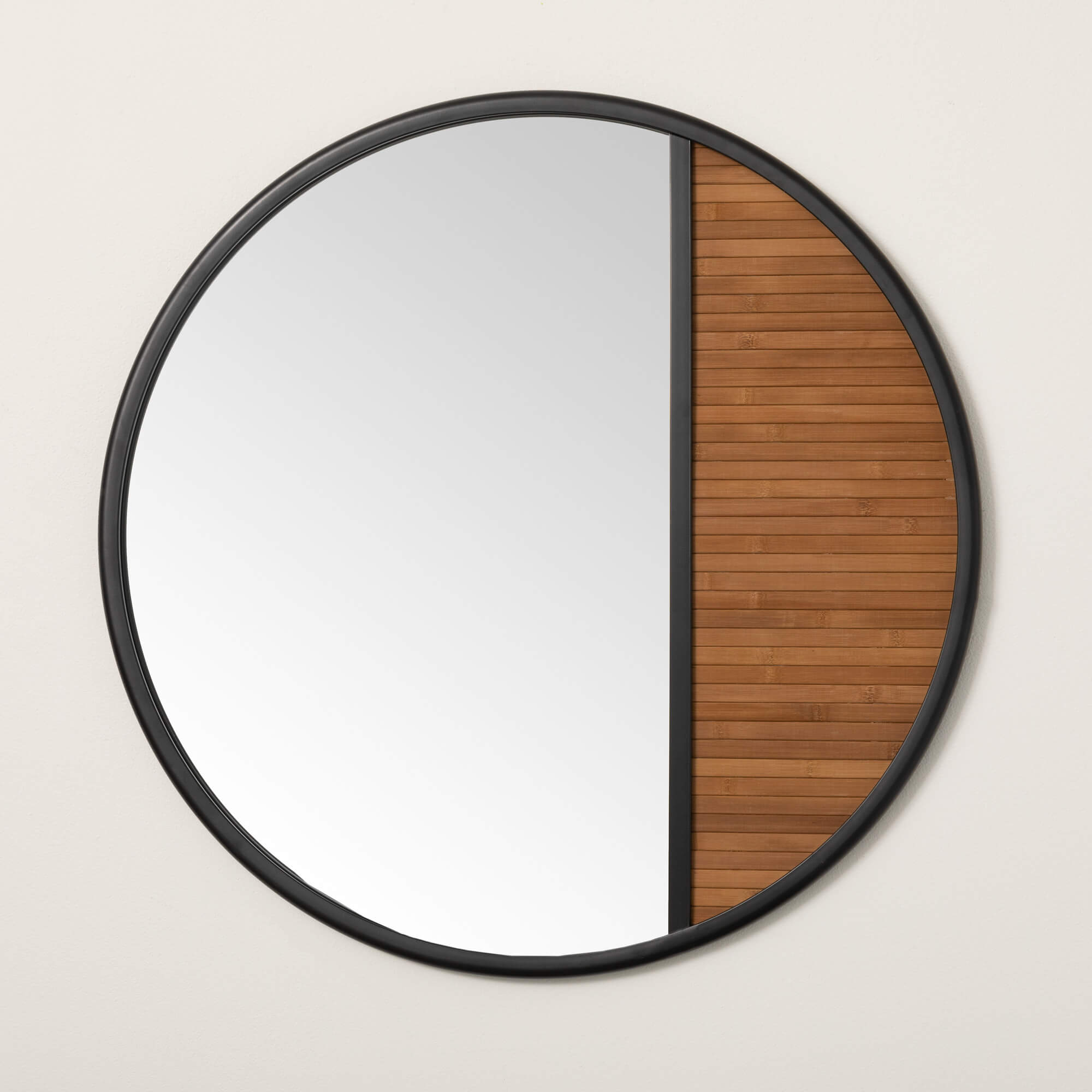 ROUND WOODEN SLAT WALL MIRROR