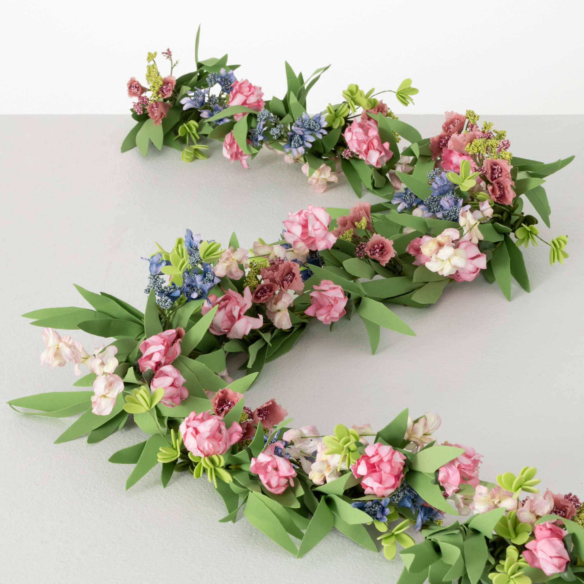 MIXED SPRING GARLAND