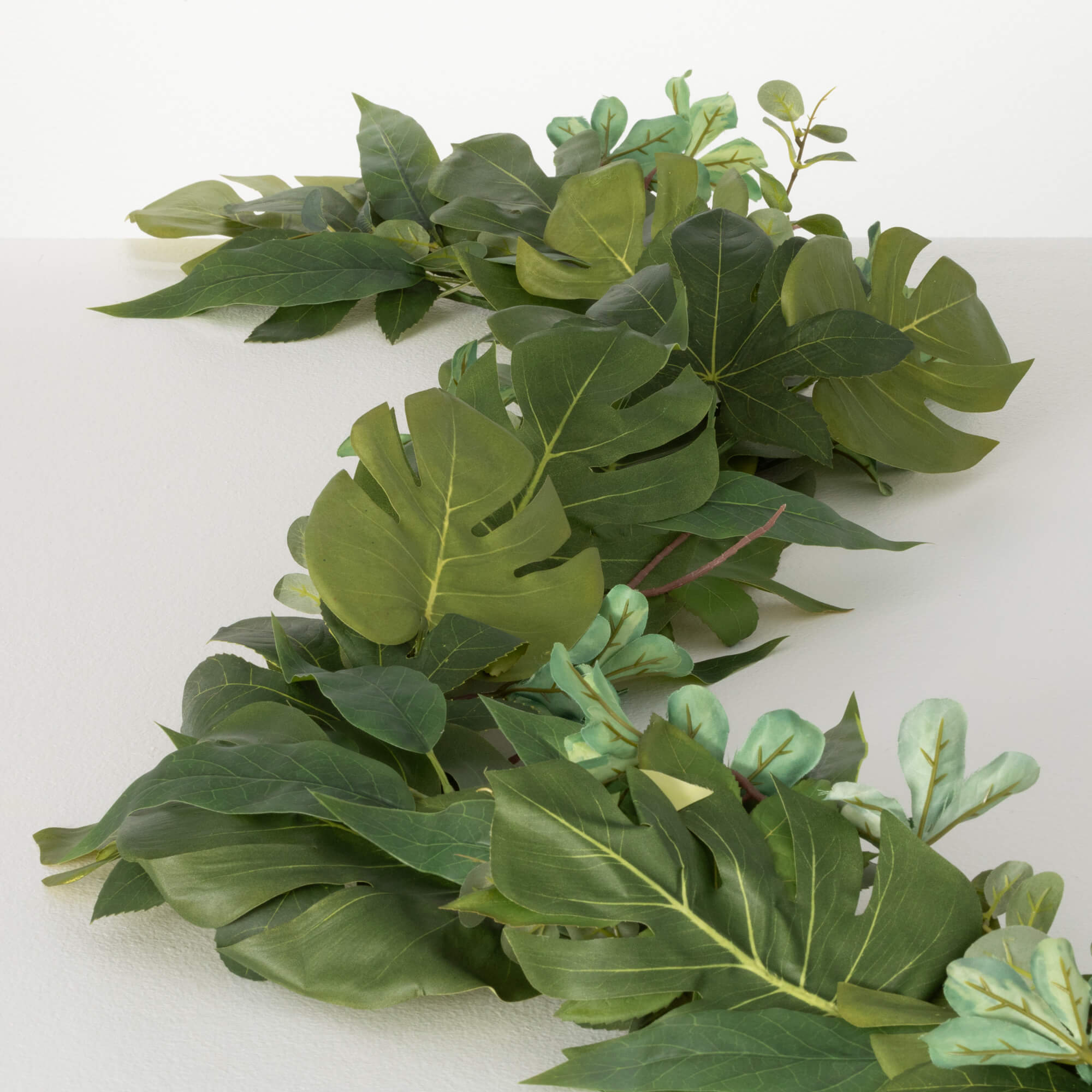 MULTI LEAF GARLAND