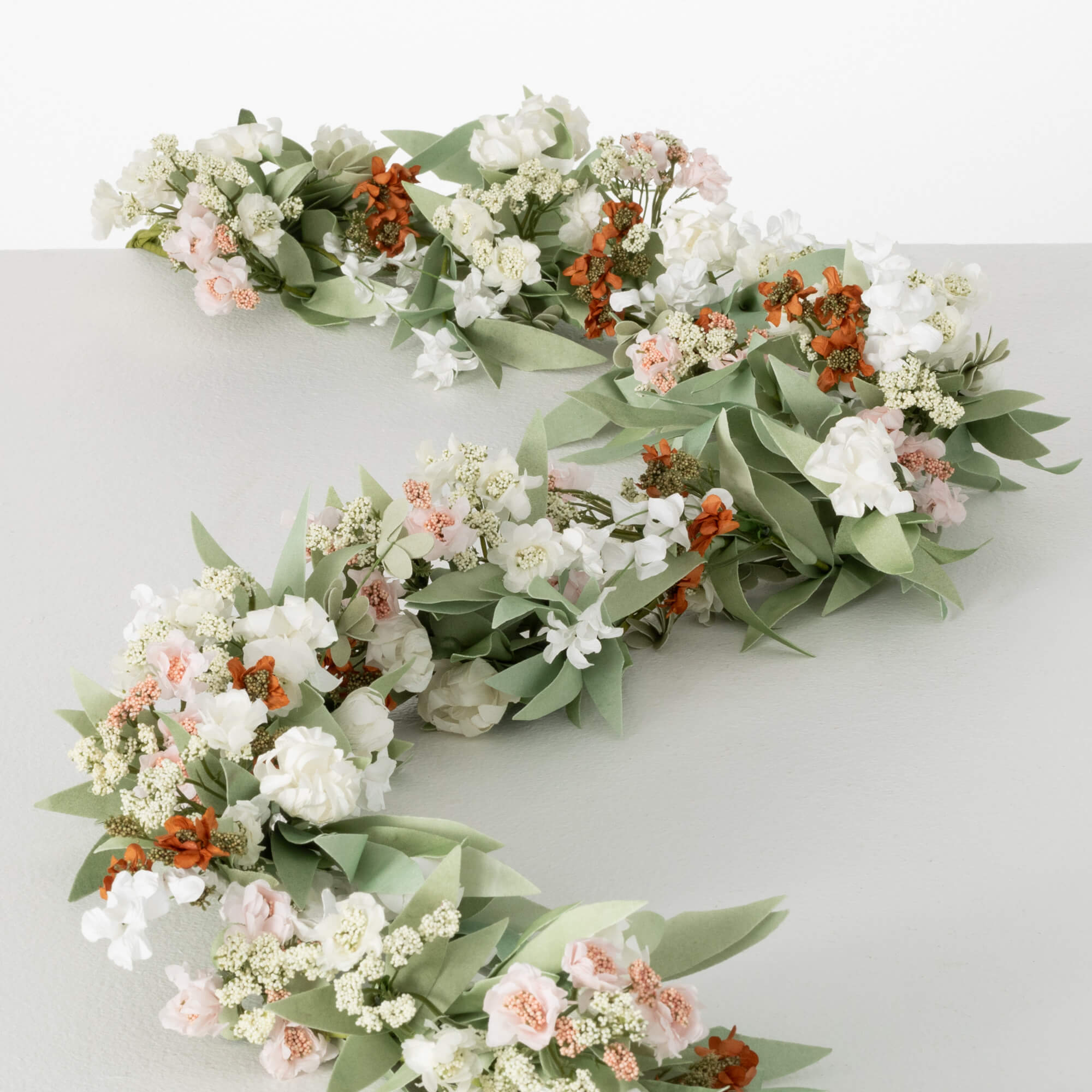 MIXED WILD FLOWER GARLAND