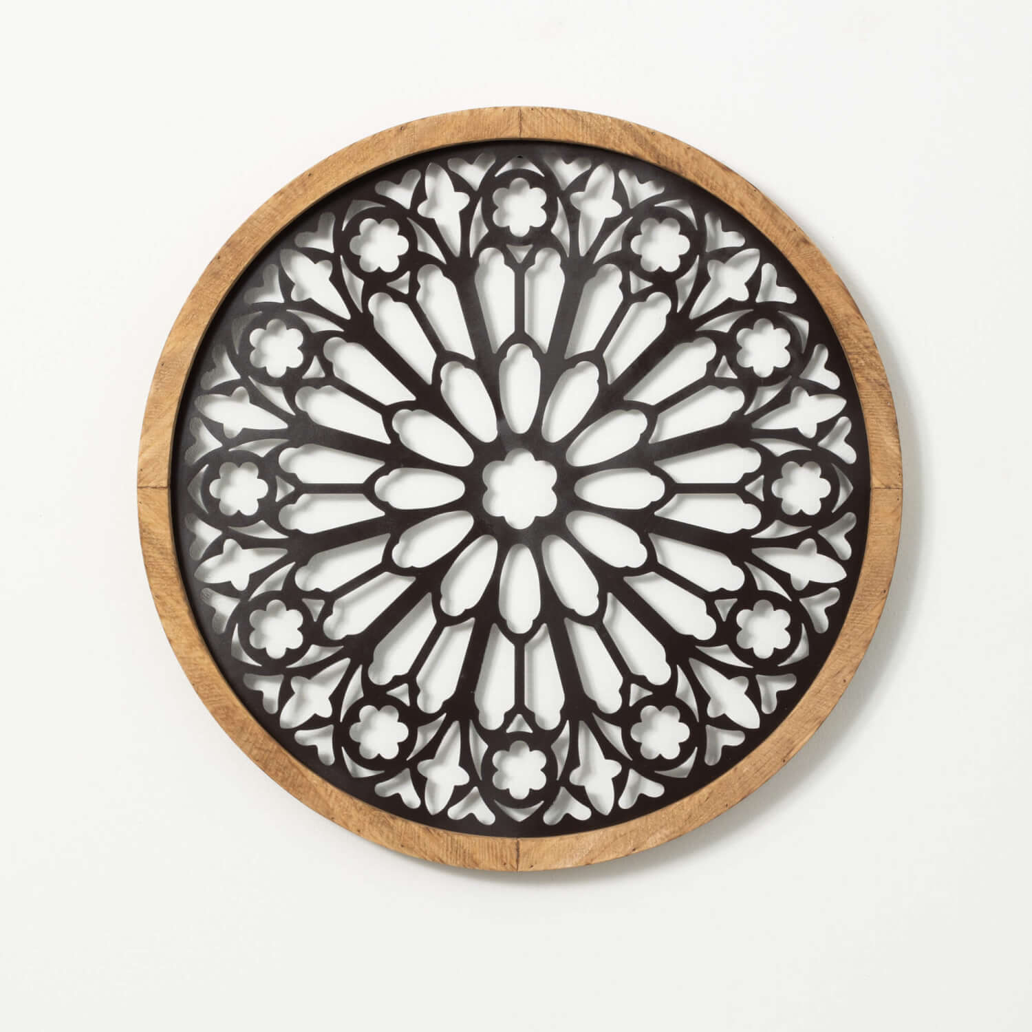 CUTOUT METAL WALL MEDALLION