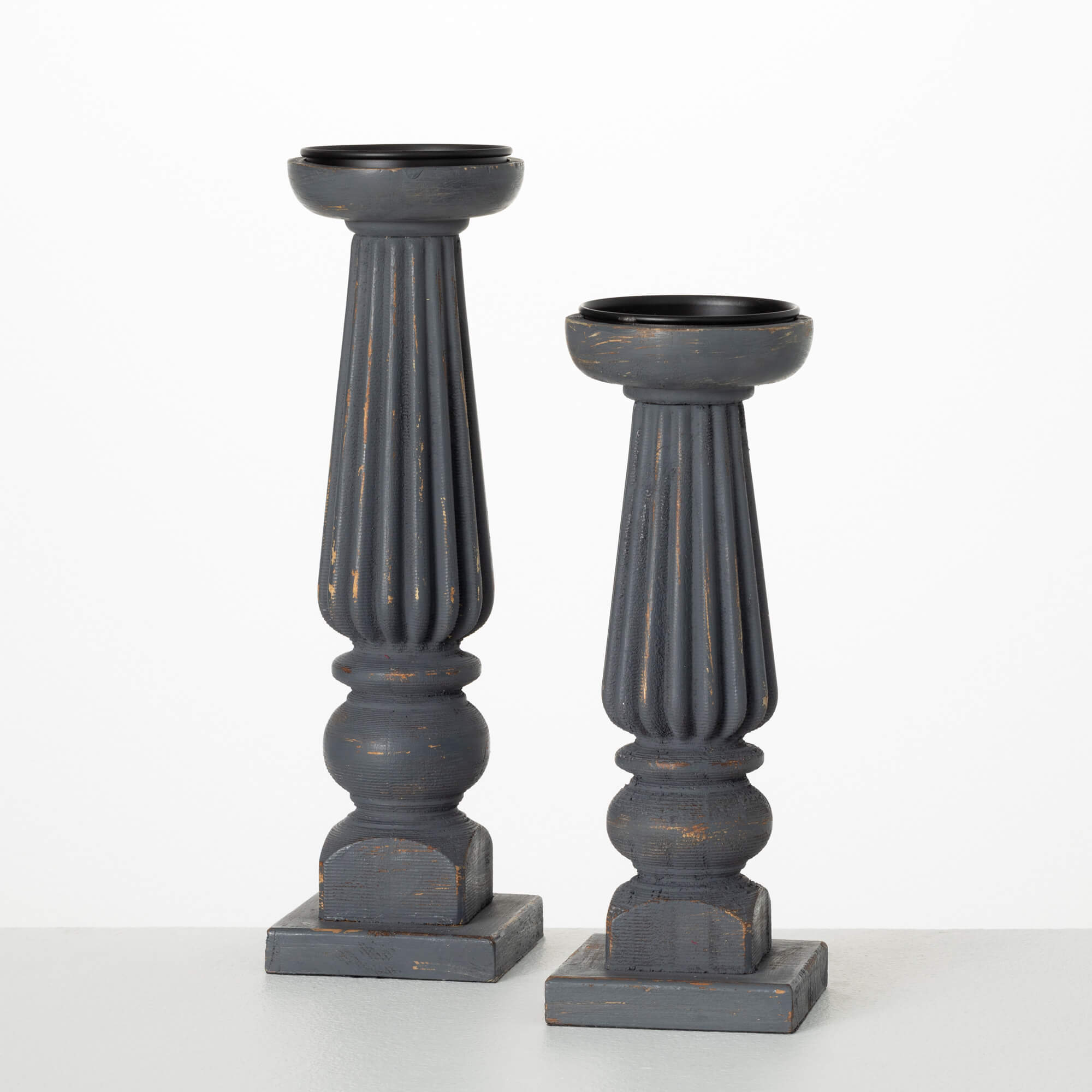 RIBBED COOL GRAY CANDLEHOLDERS