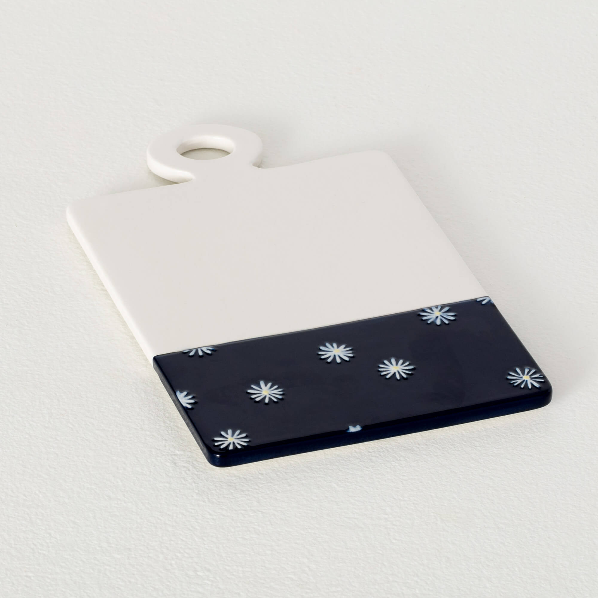 DAISY TRIVET