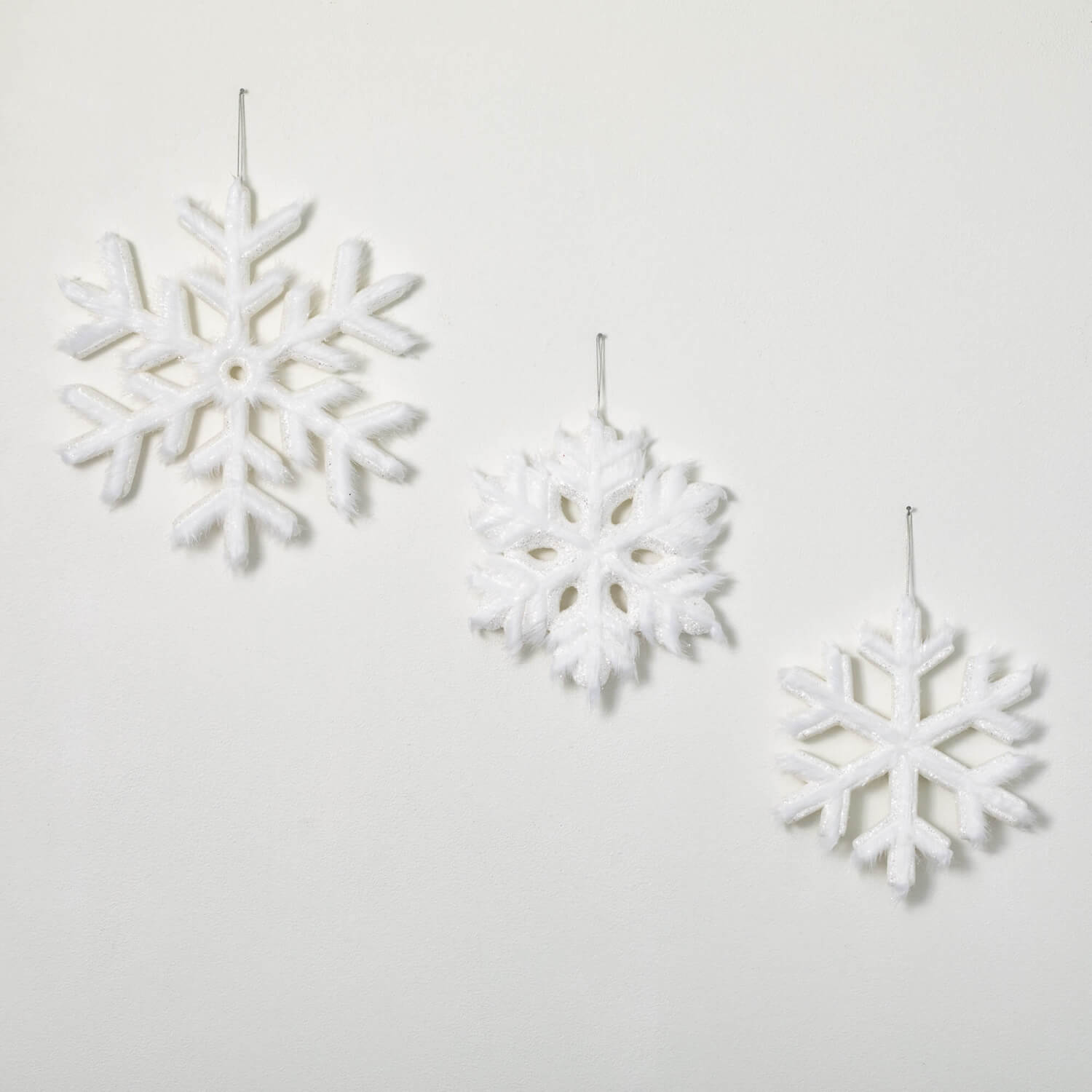 FAUX FUR SNOWFLAKE ORNAMENTS