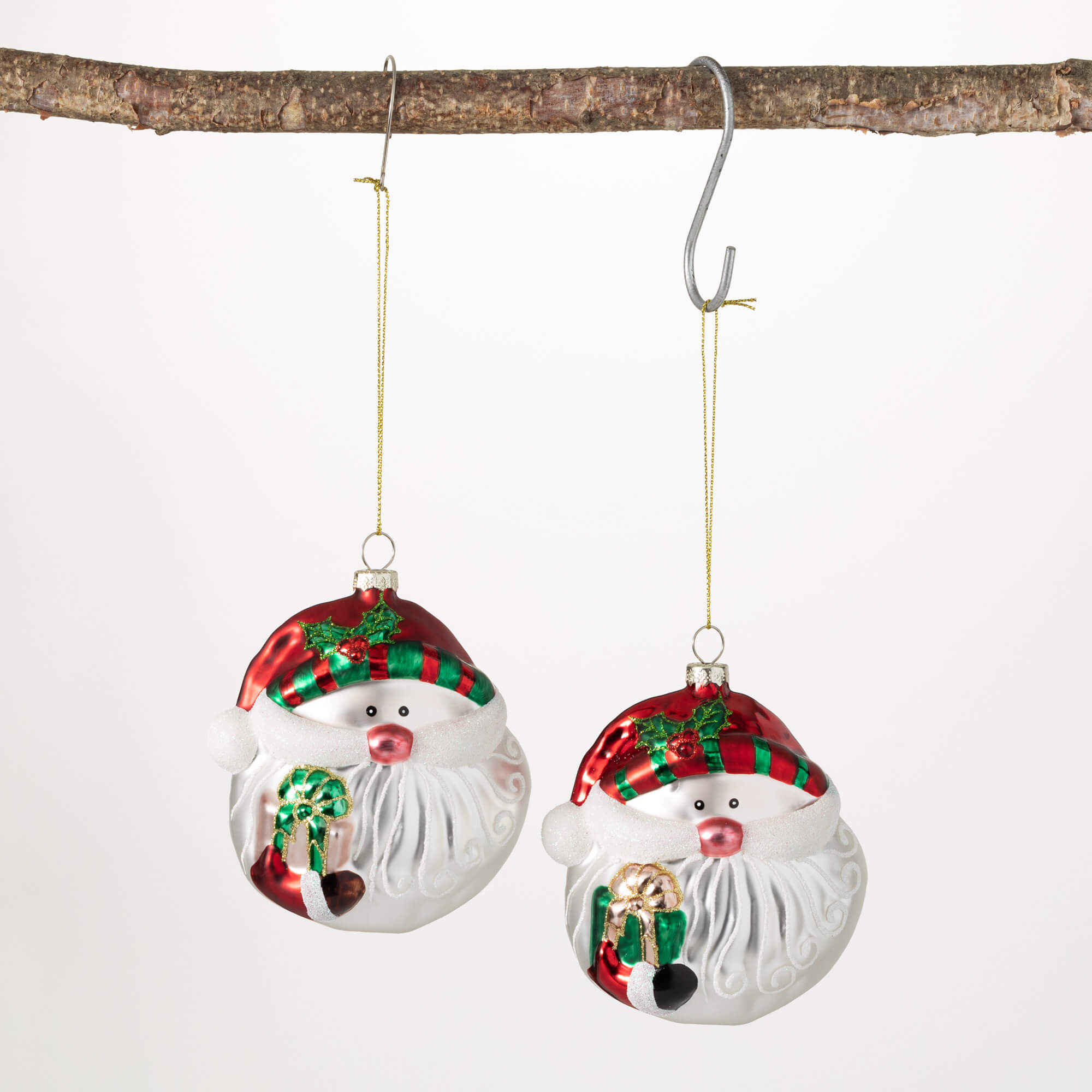 METALLIC SANTA ORNAMENT SET