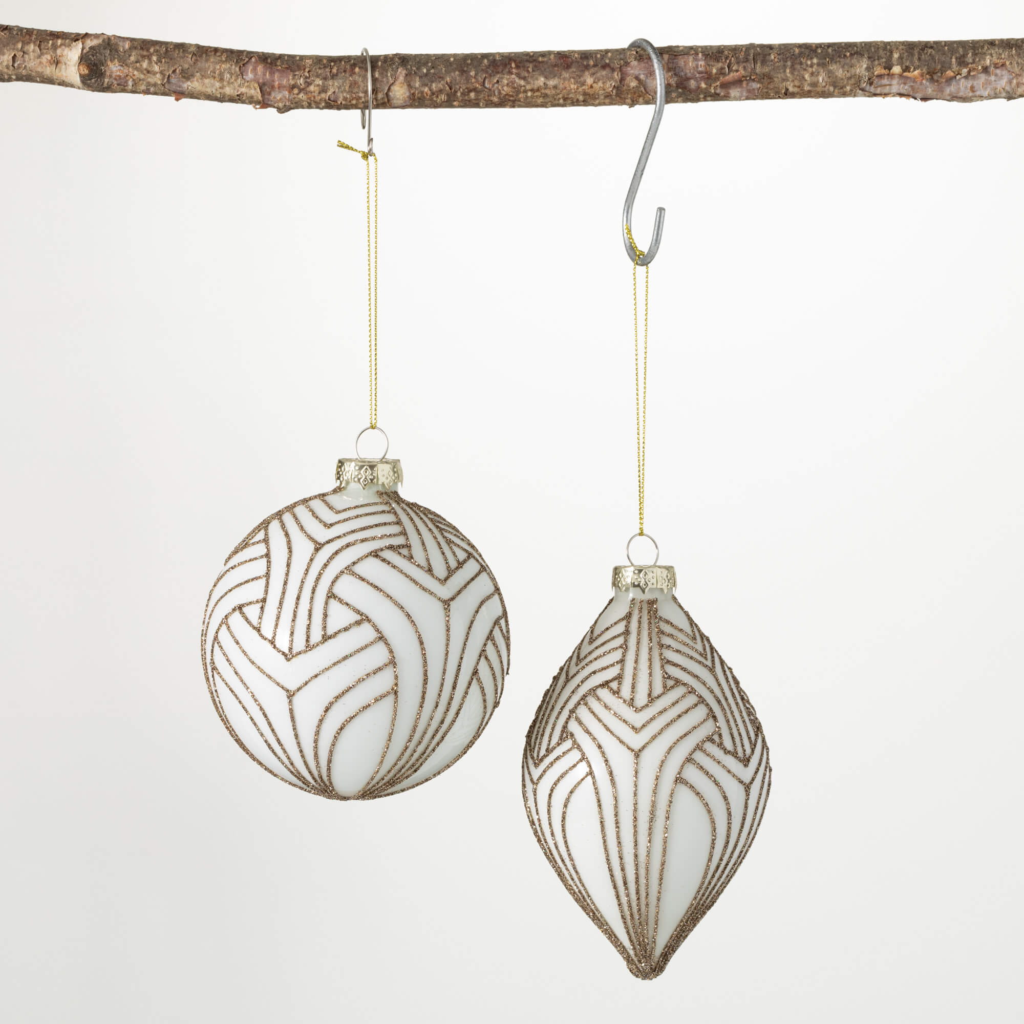 WHITE ART DECO ORNAMENT SET 2