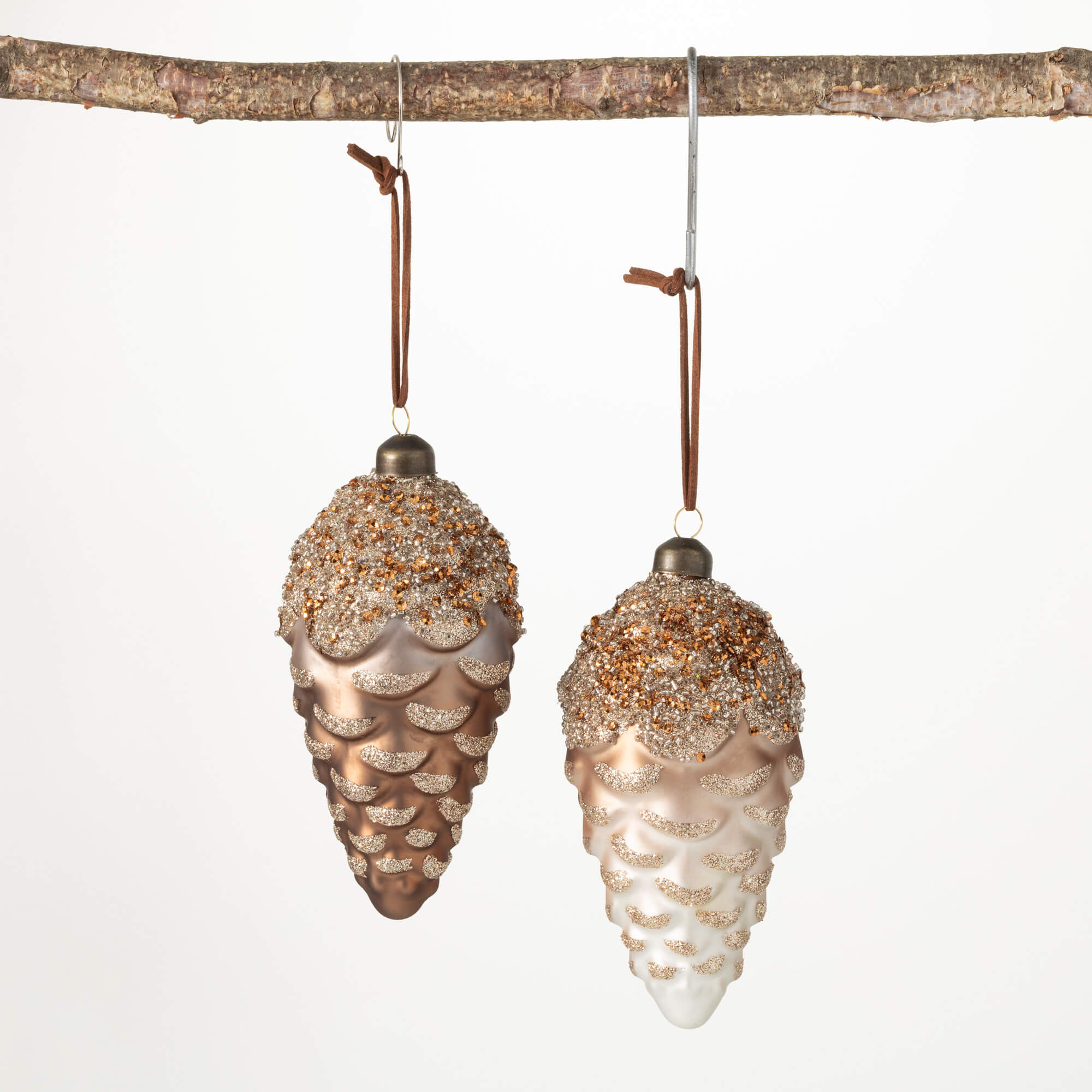 VINTAGE PINECONE ORNAMENT SET