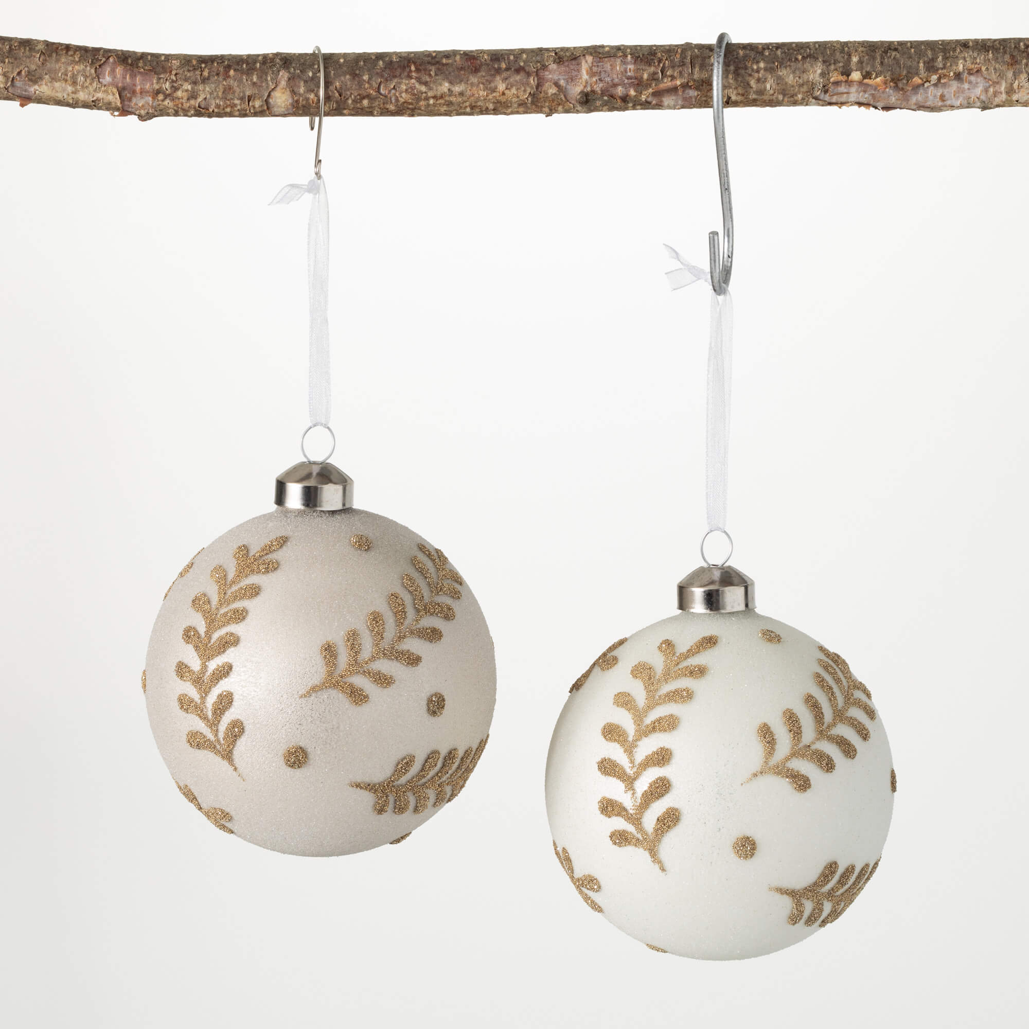 LEAF BALL ORNAMENT SET OF 2