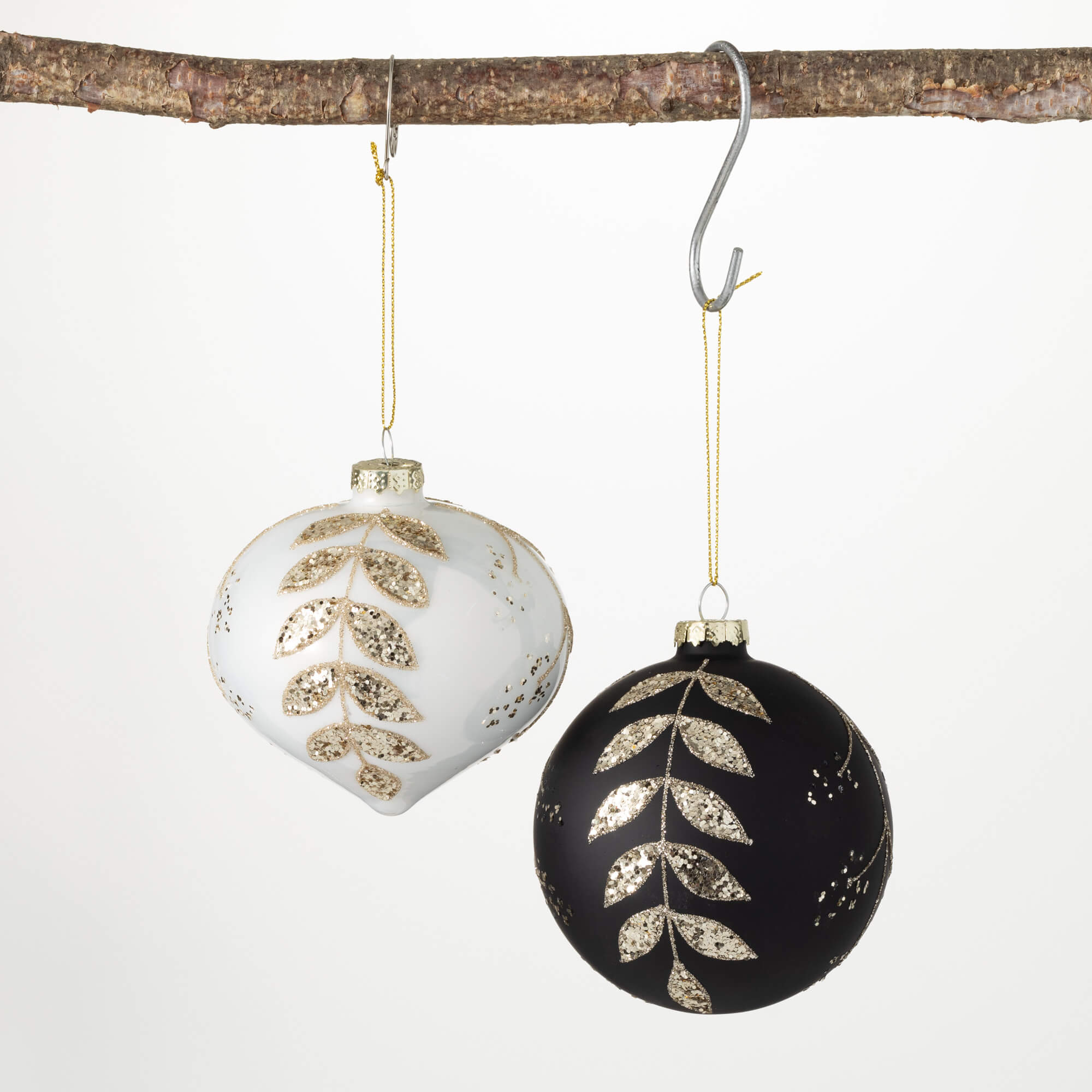 GLITTERED LEAF ORNAMENT SET