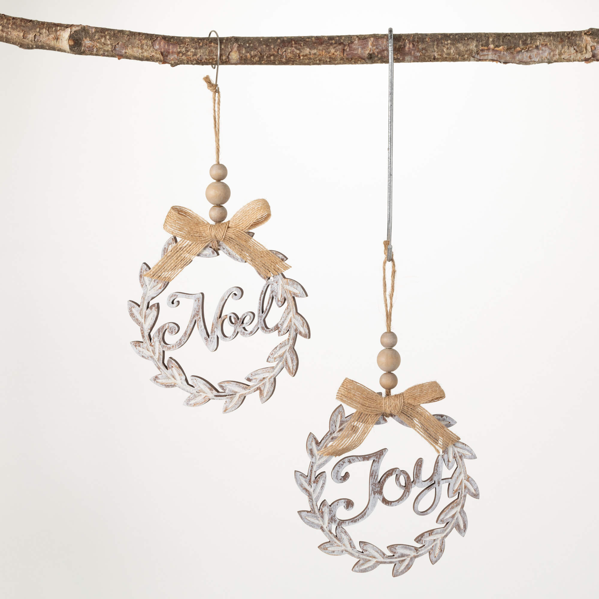 WOOD WREATH ORNAMENT SET OF 2