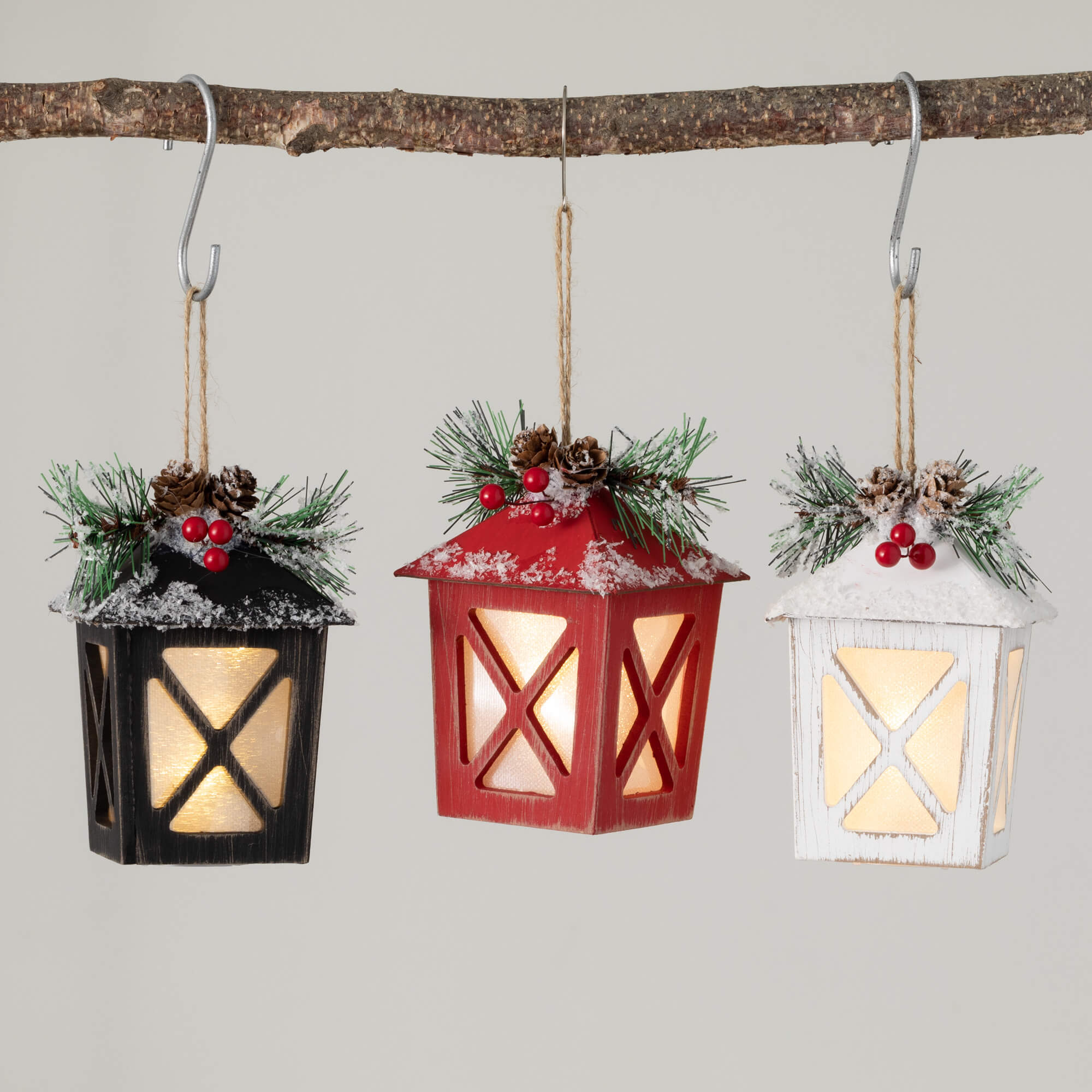 LIGHTED LANTERN ORNAMENT SET