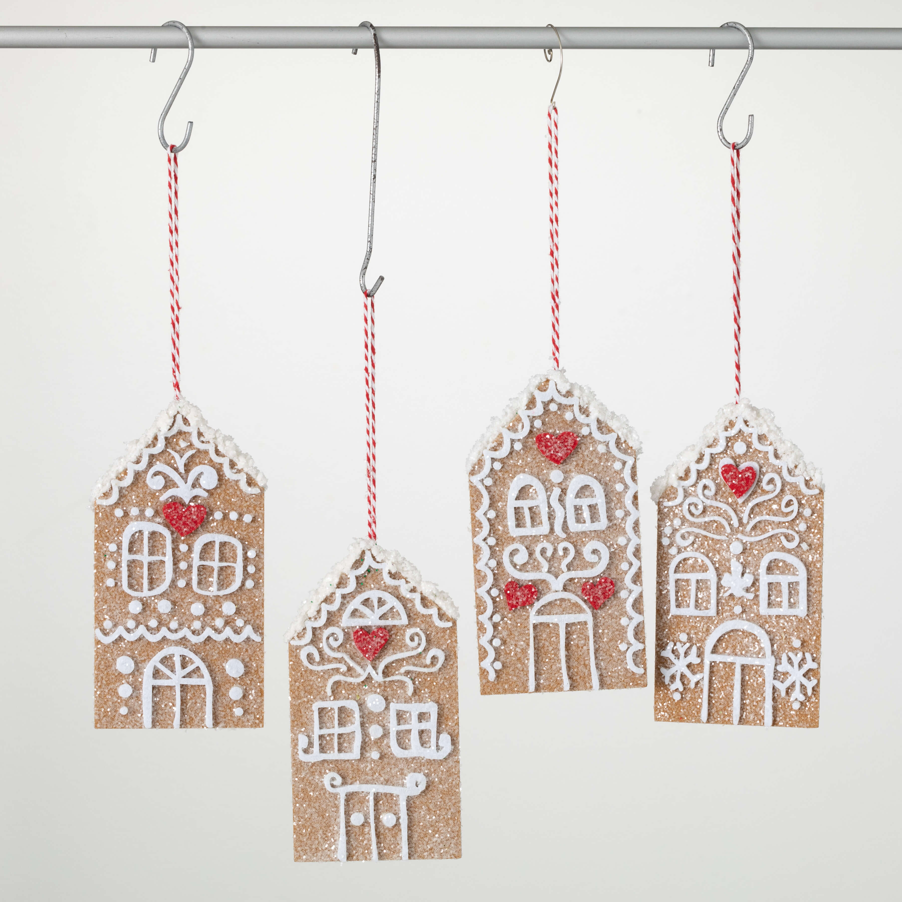 GINGERBREAD HOUSE ORNAMENT SET