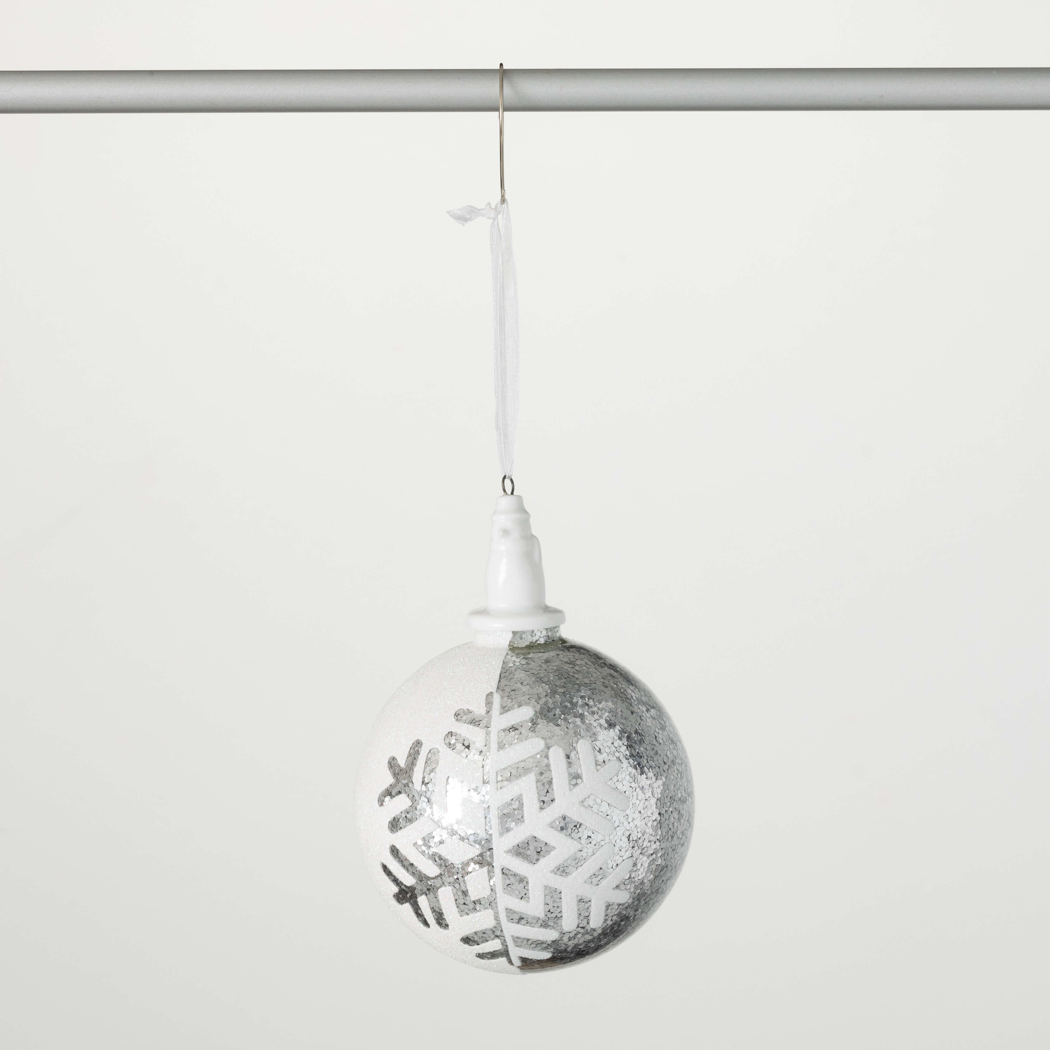 SILVER SNOWFLAKE BALL ORNAMENT