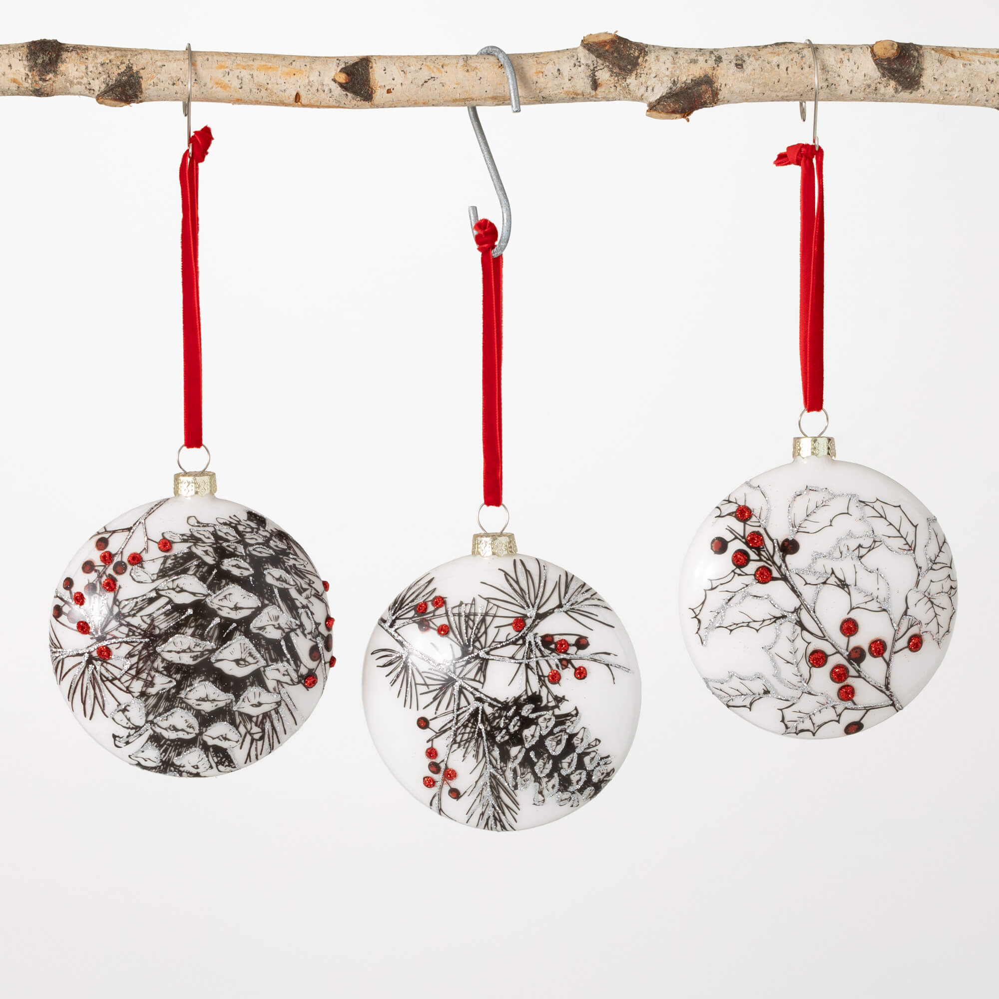 PINECONE HOLLY DISC ORNAMENTS