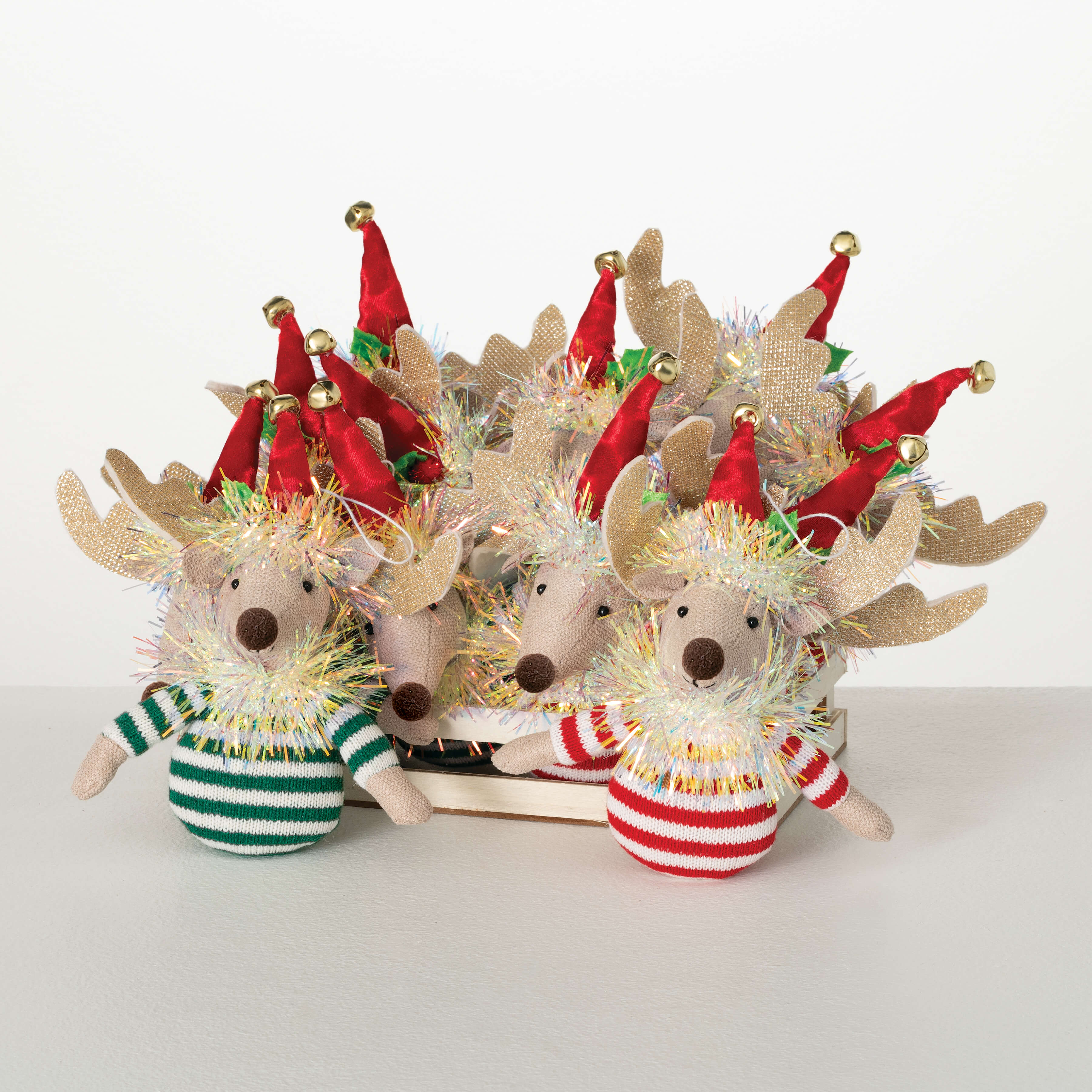 PLUSH DEER CRATE ORNAMENT SET