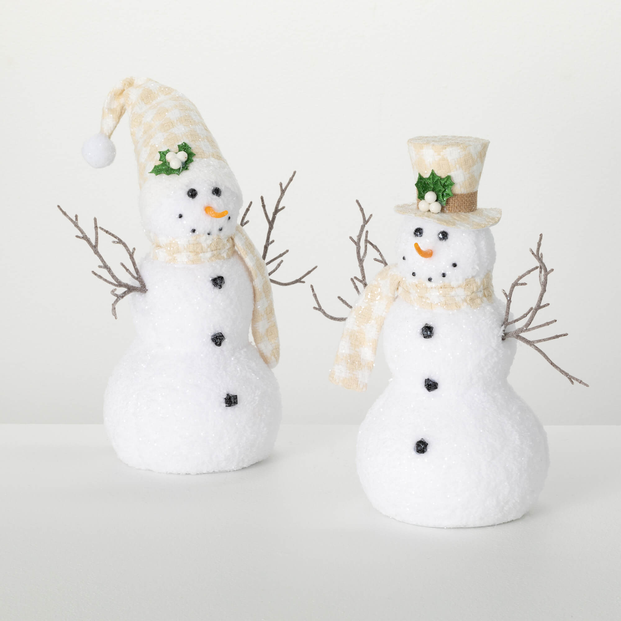 SNOWMAN FIGURINE SET