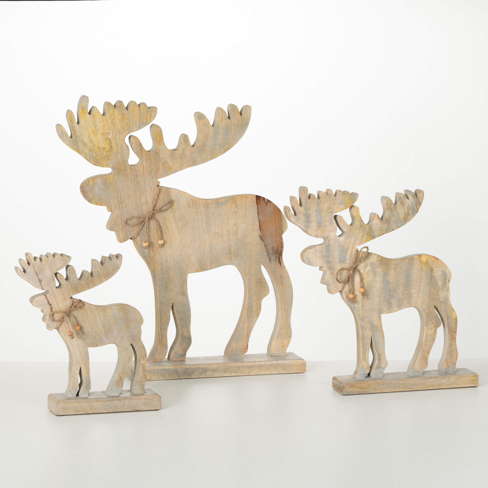 WOODEN MOOSE SET OF 3