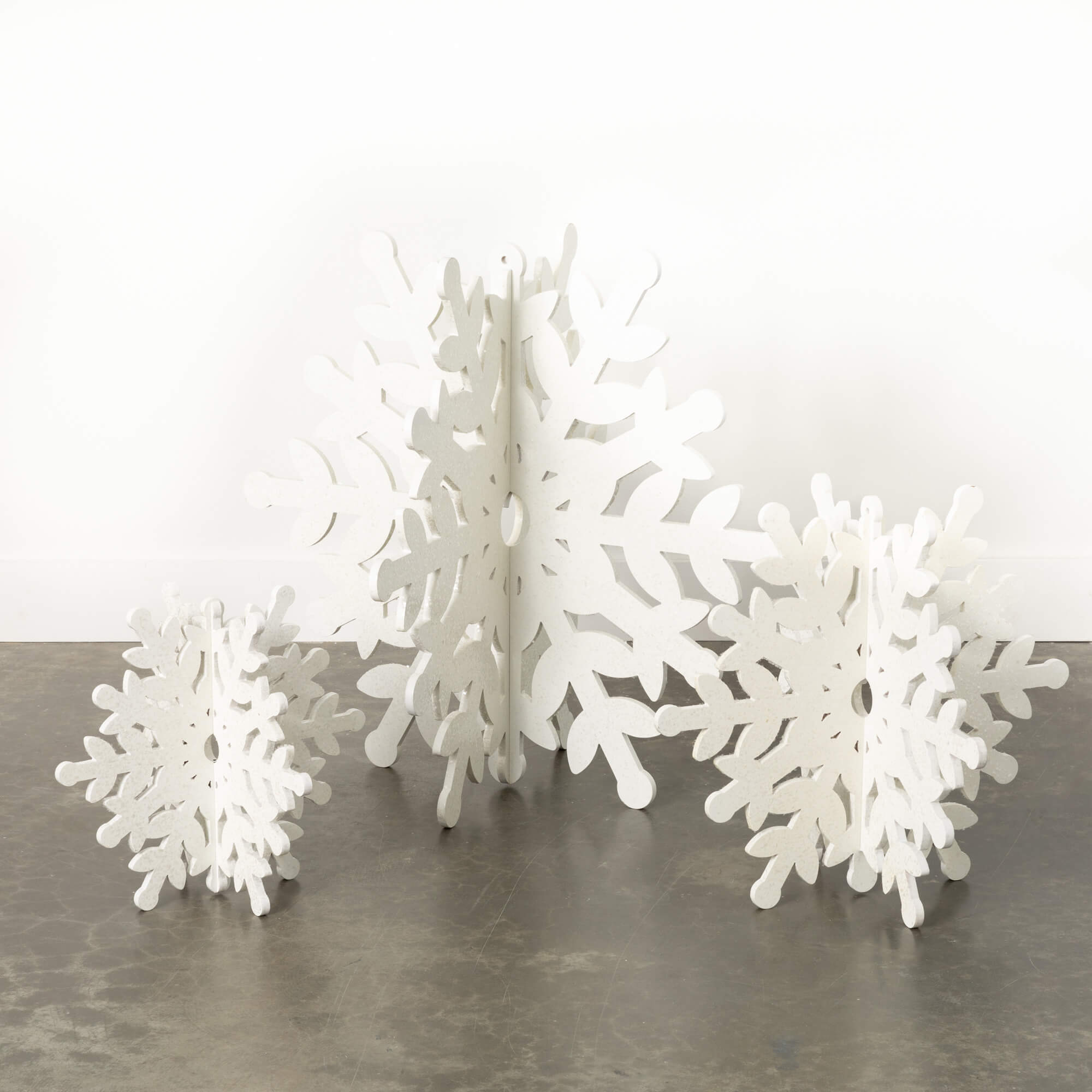 STANDING SNOWFLAKE SET OF 3