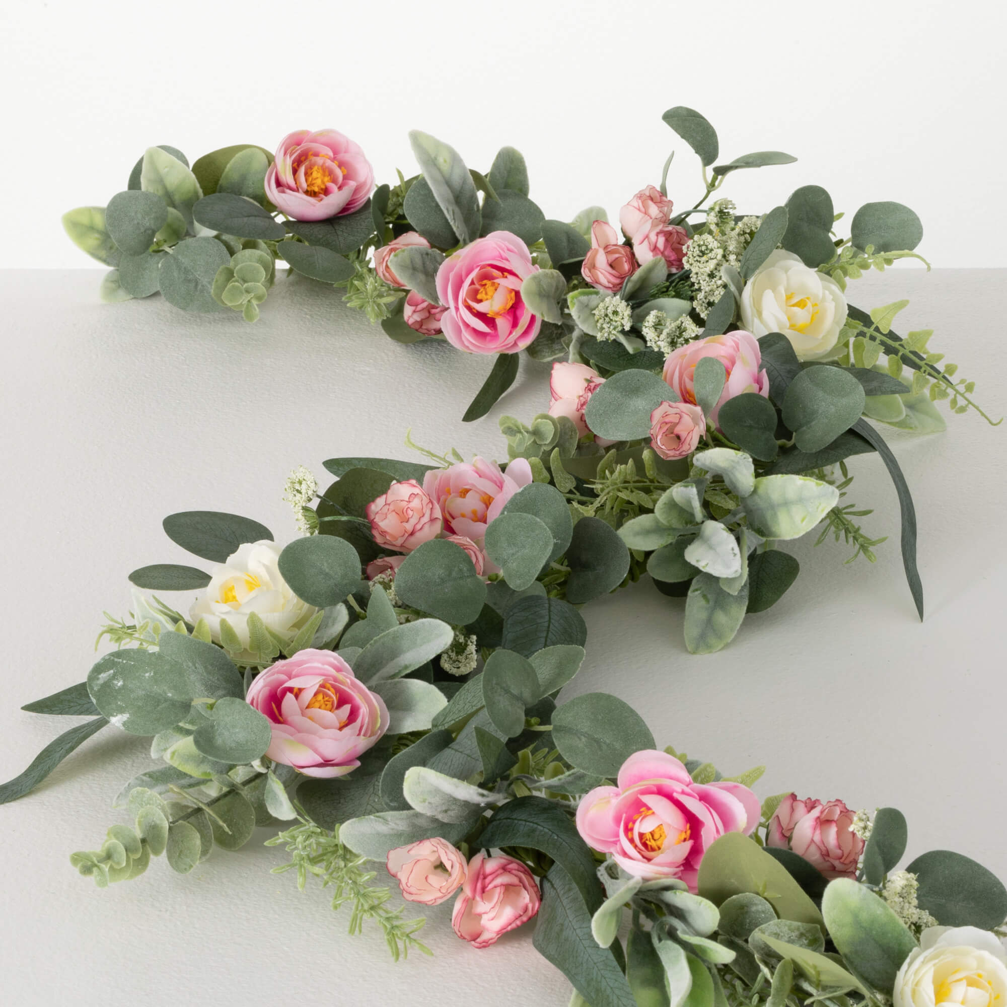 RANUNCULUS GARLAND