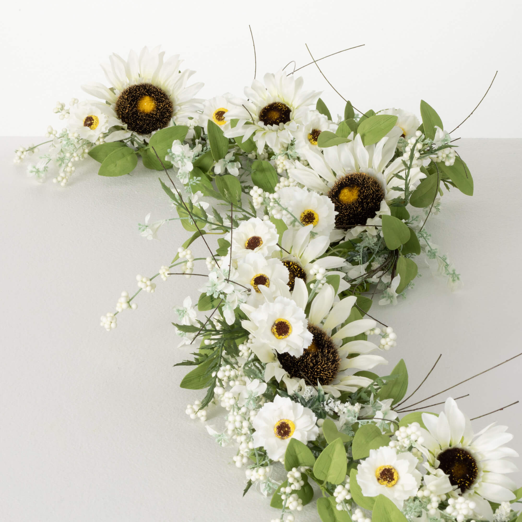 SUNFLOWER BERRY GARLAND