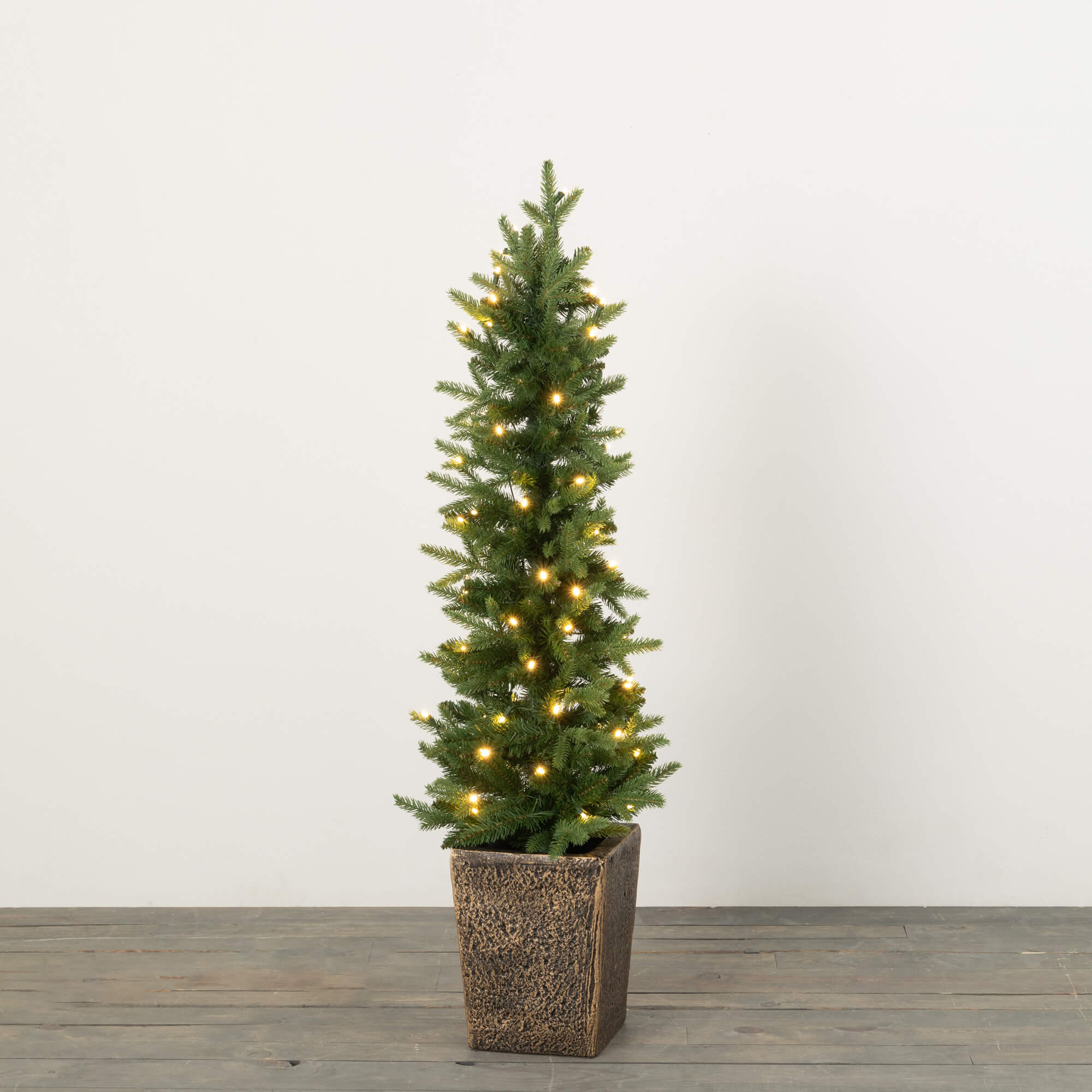 MEDIUM LED PINE TREE PLANTER