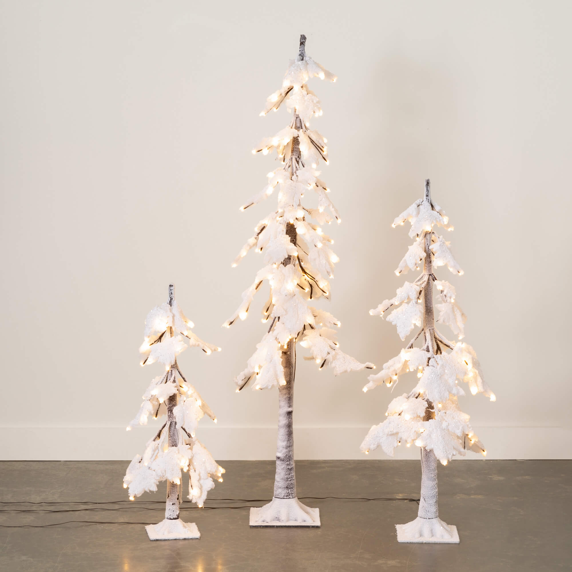 LED SNOWY PINE TREE Set 3