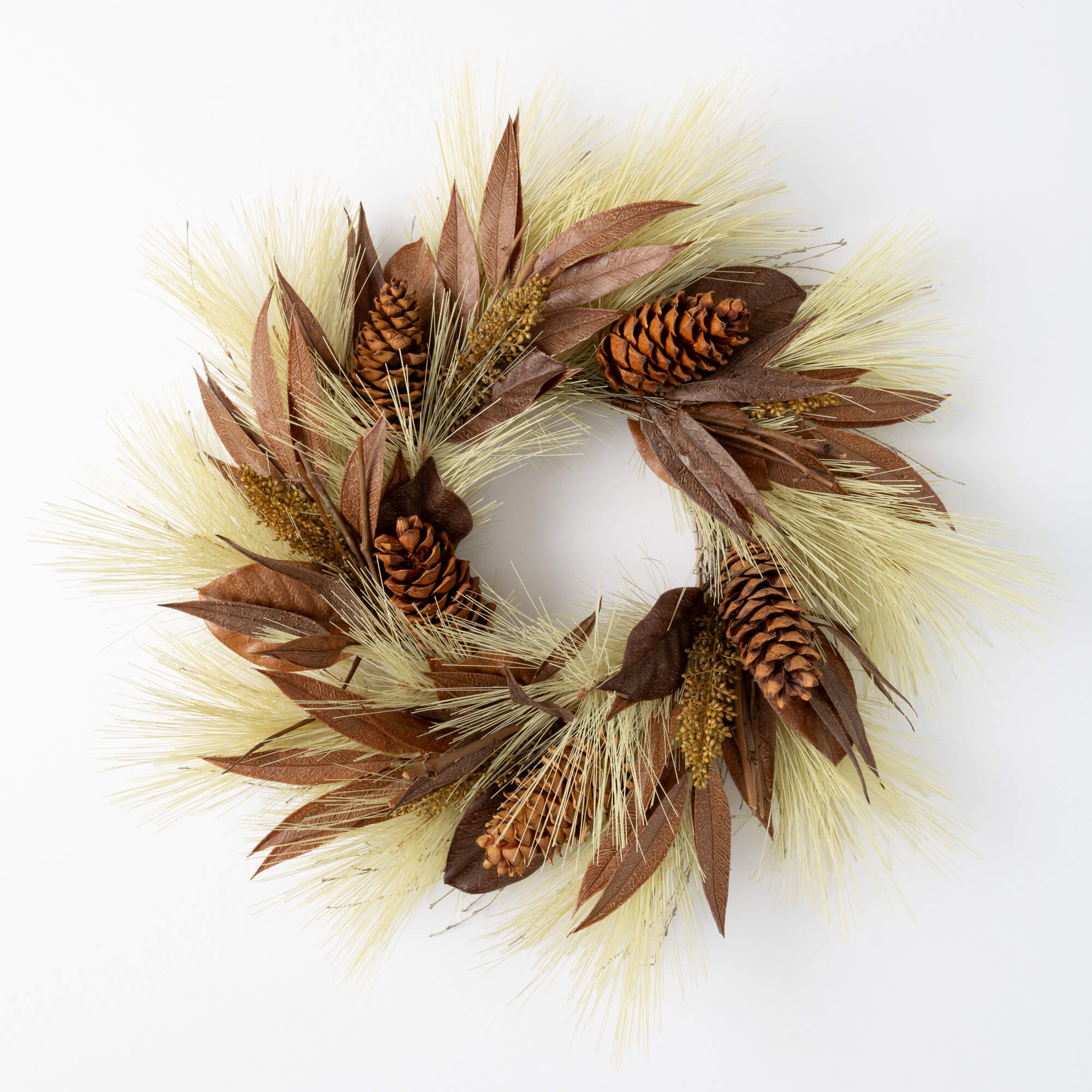 PINE MAGNOLIA WREATH